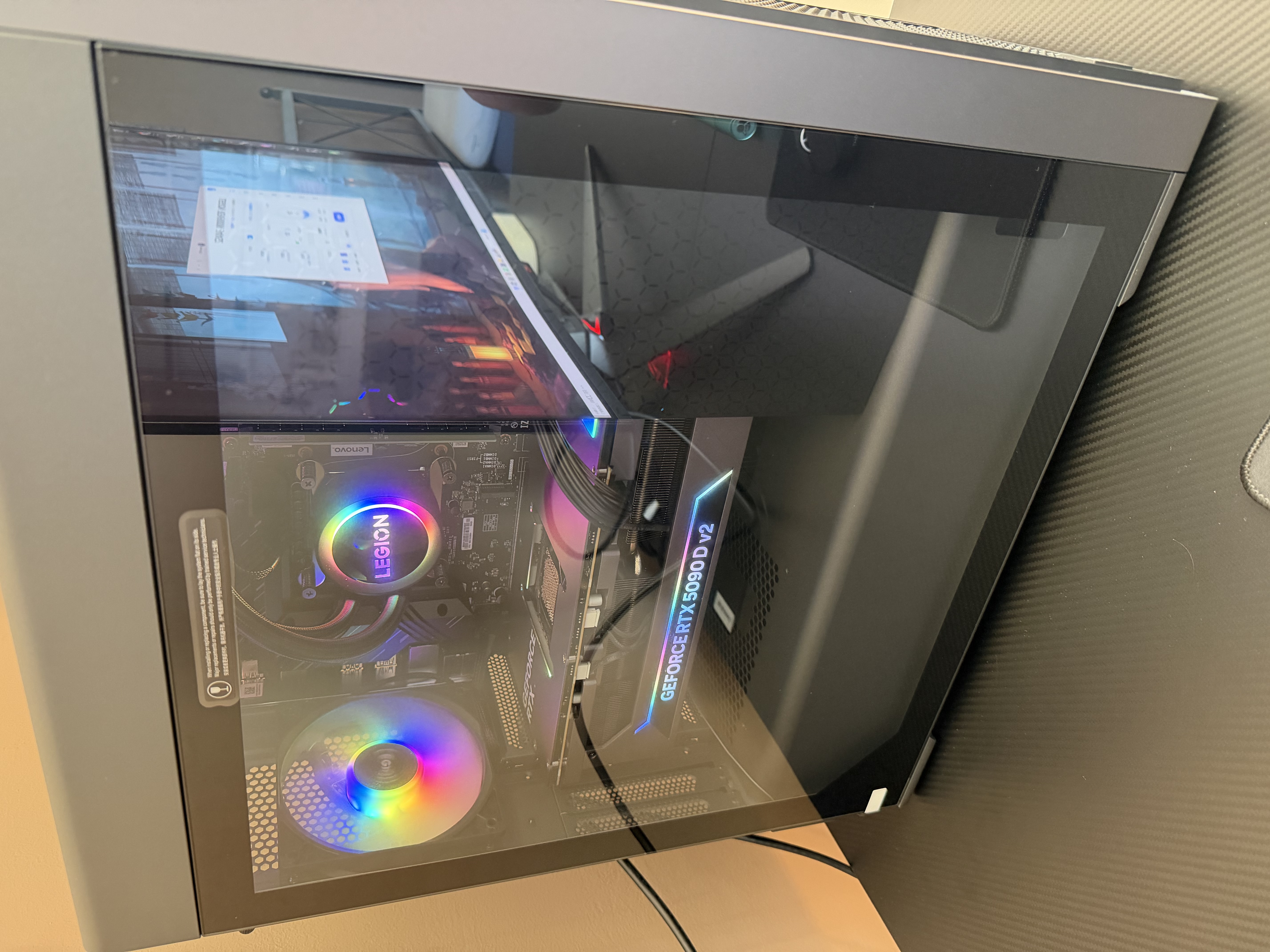 联想（Lenovo）拯救者刃9000K游戏主机台式电脑(U9-285K RTX5090DV2 24G显卡 64G DDR5 2T SSD水冷)影之刃零 实拍图