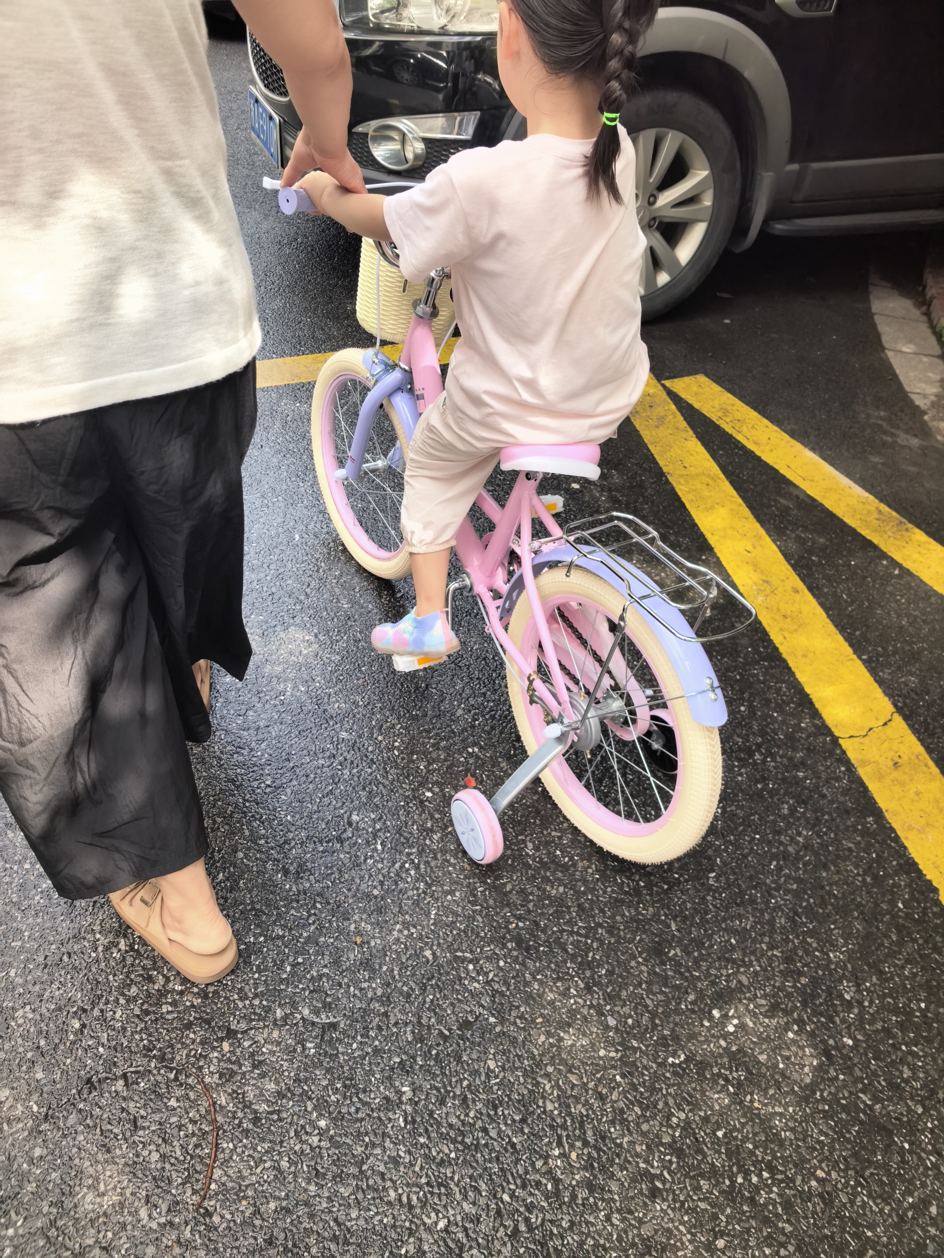 奥仕龙x迪士尼联名自行车儿童3-6岁小孩单车4-8岁公主款儿童自行车 冰雪奇缘-艾莎【后座版】礼包 18寸 适合115-130cm 实拍图