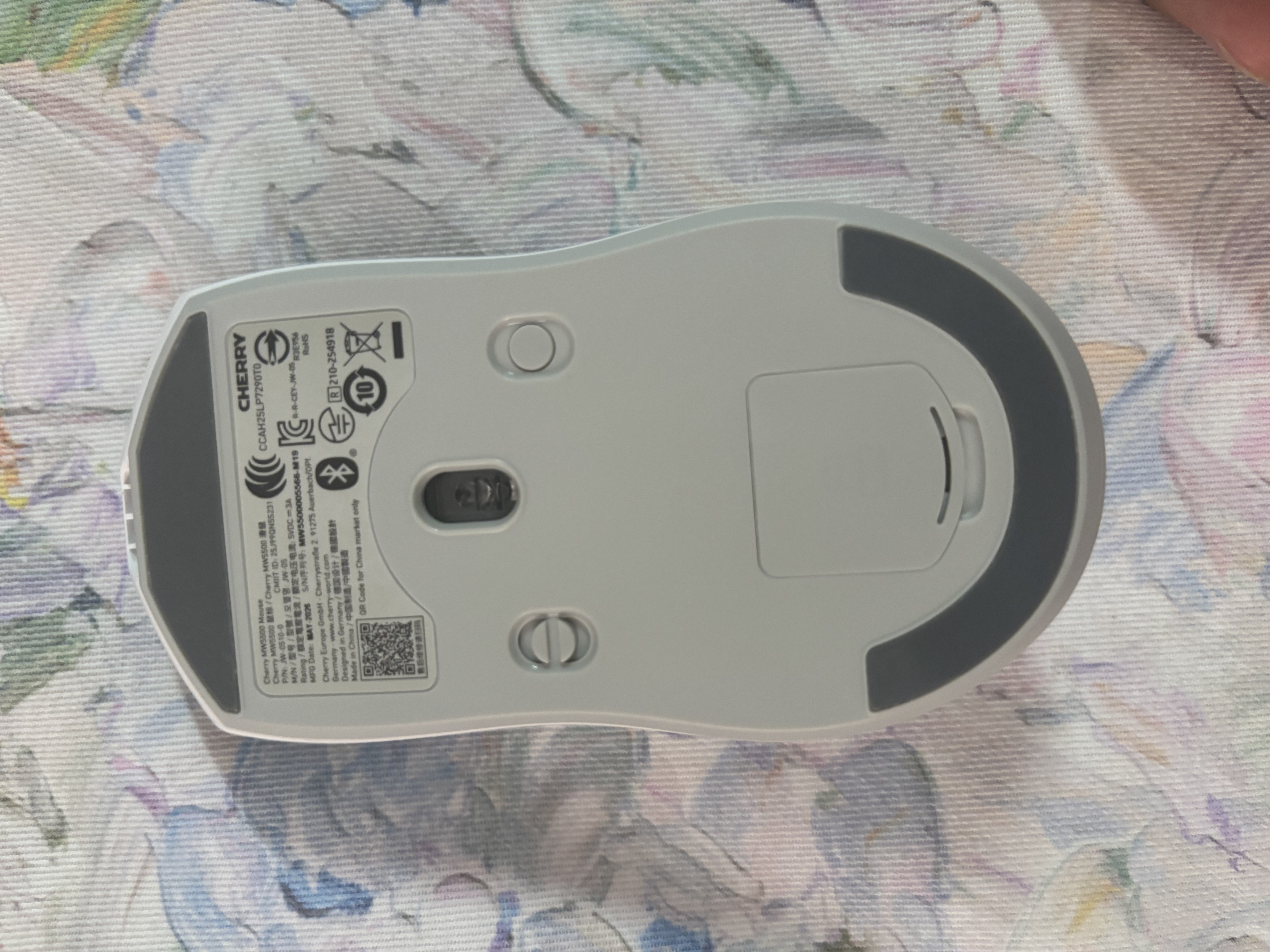 CHERRY【3955新品】樱桃MW5500 PRO 8K无线鼠标 游戏鼠标 轻量化电竞鼠标 吃鸡无畏契约三角洲电竞 实拍图