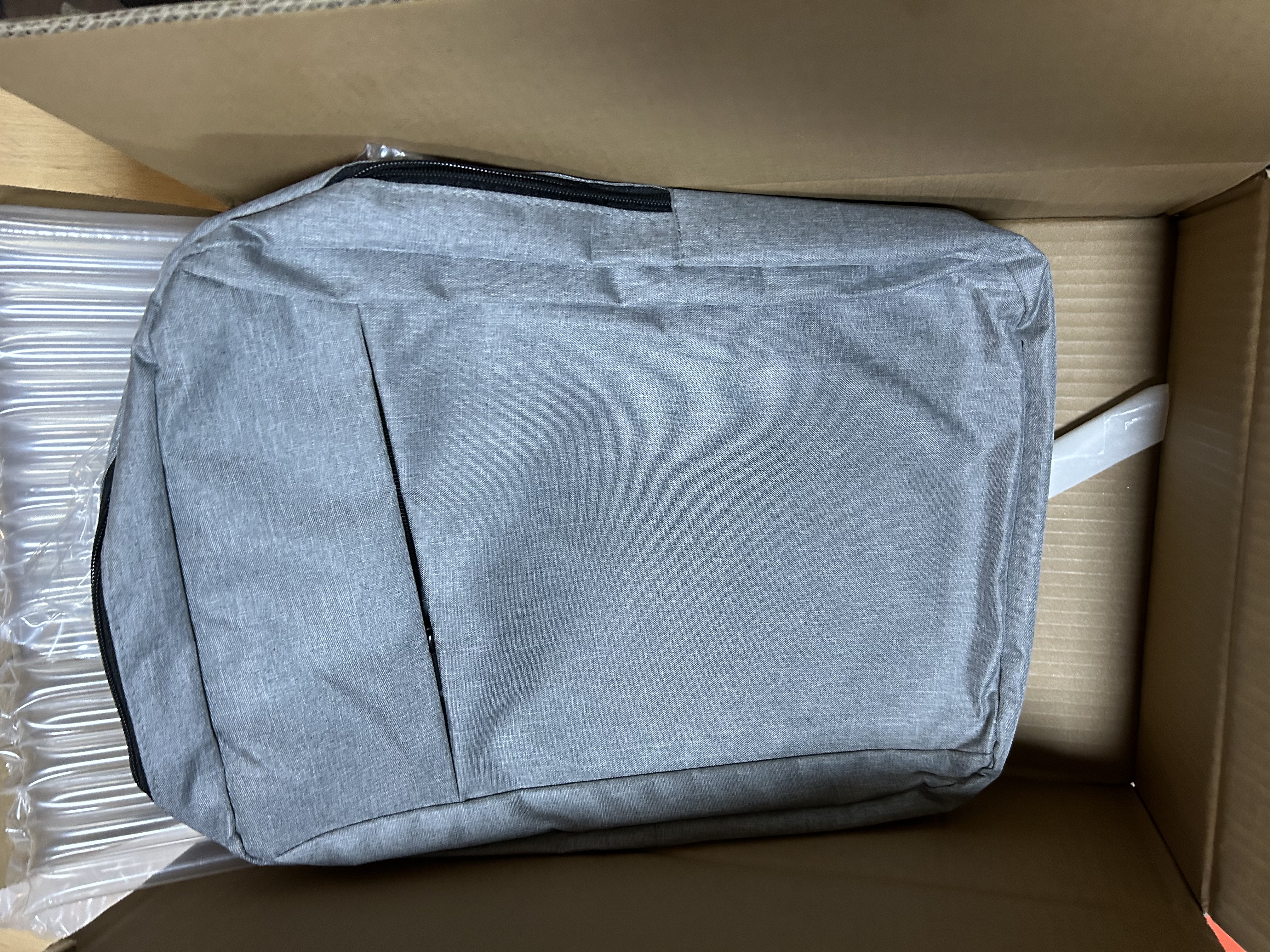 华为HUAWEI二手笔记本MateBook13/xpro触屏2K猎人游戏本便携二手笔记本电脑 21款华为R5-5500六核 16G+512G窄边 95成新 实拍图