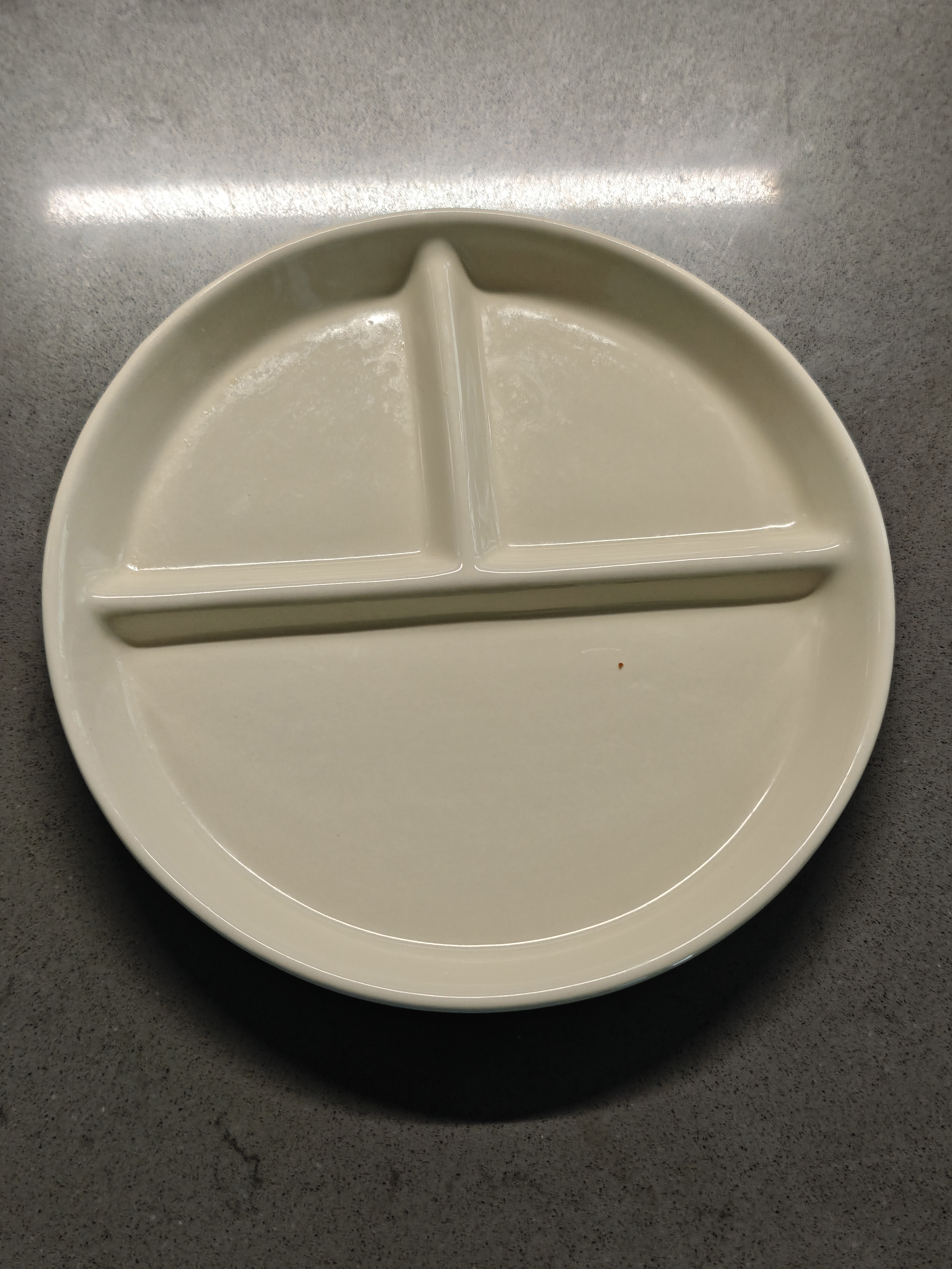 拜杰陶瓷减脂定量餐盘211分格餐盘学生早餐盘饺子盘果盘奶油黄亮面 实拍图