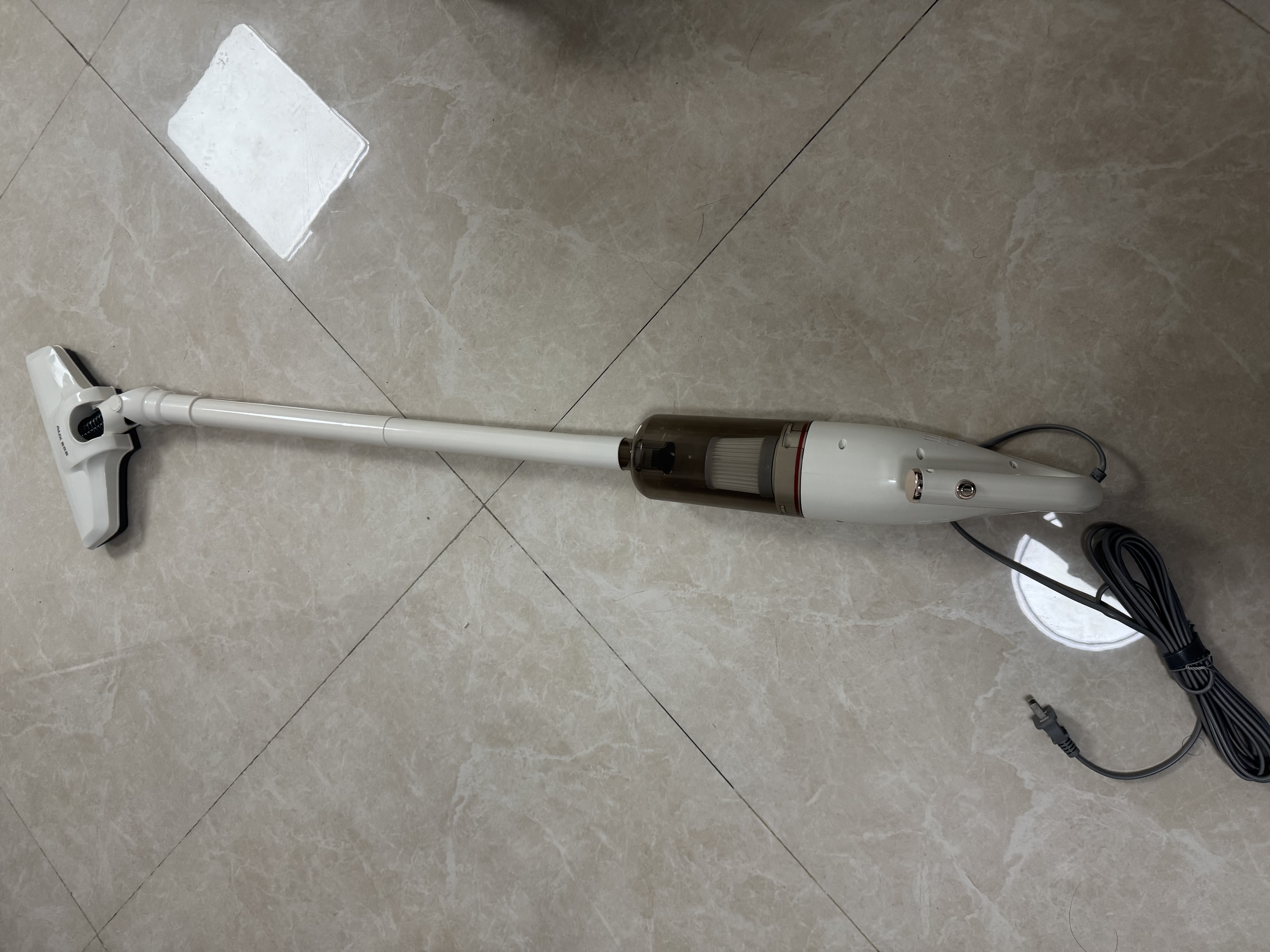 奥克斯家用吸尘器手持有线低噪音大功率强力小型迷你宠物家庭吸猫毛狗毛吸尘机除尘机AXC-22AS327A豪华版 实拍图