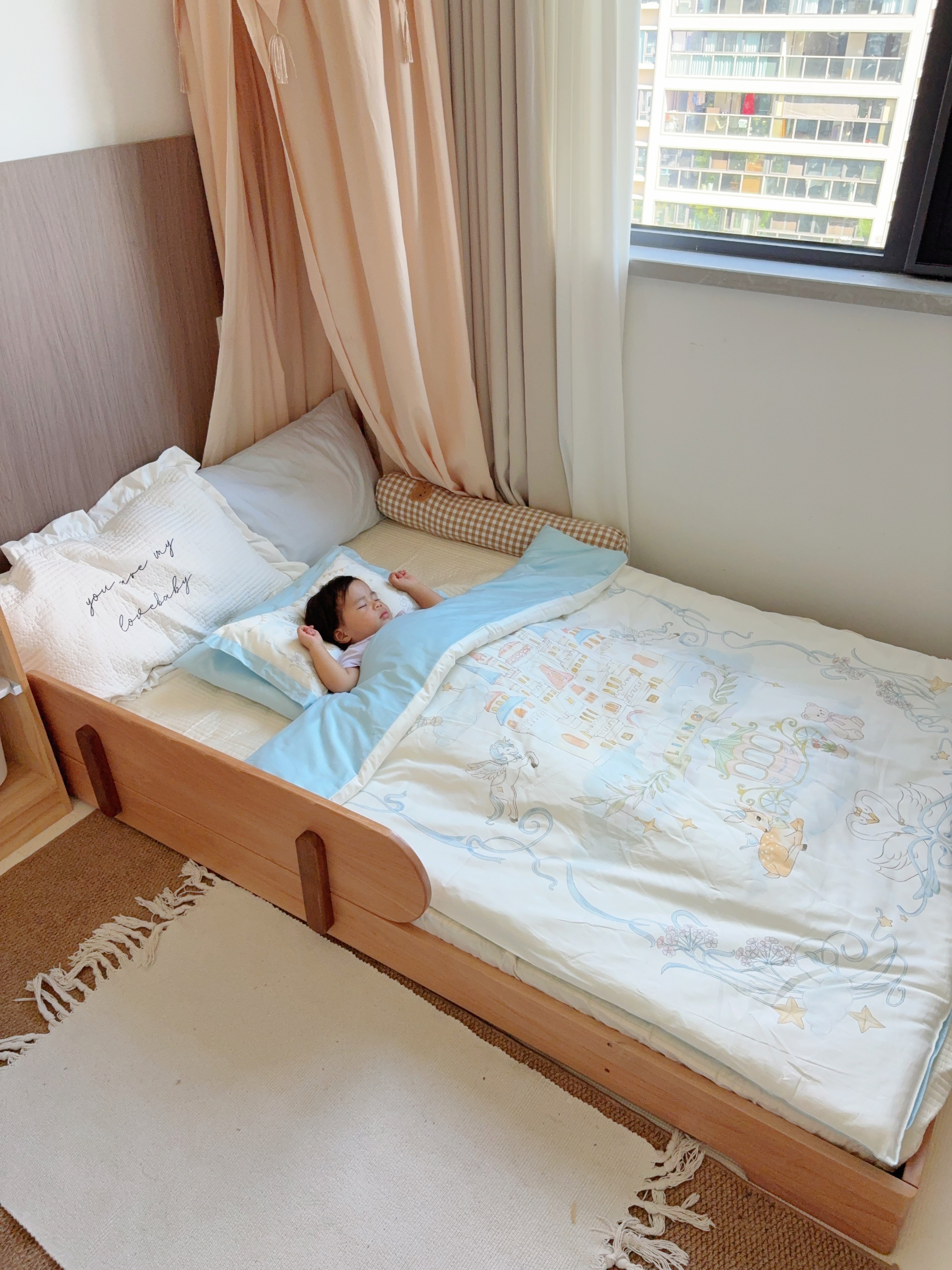 良良（liangliang）幼儿园儿童被子三件套午睡七件套宝宝入园专用被褥床单四季通用 26年新品-云中城·蓝 三件套【被套*床褥套*枕套】 实拍图
