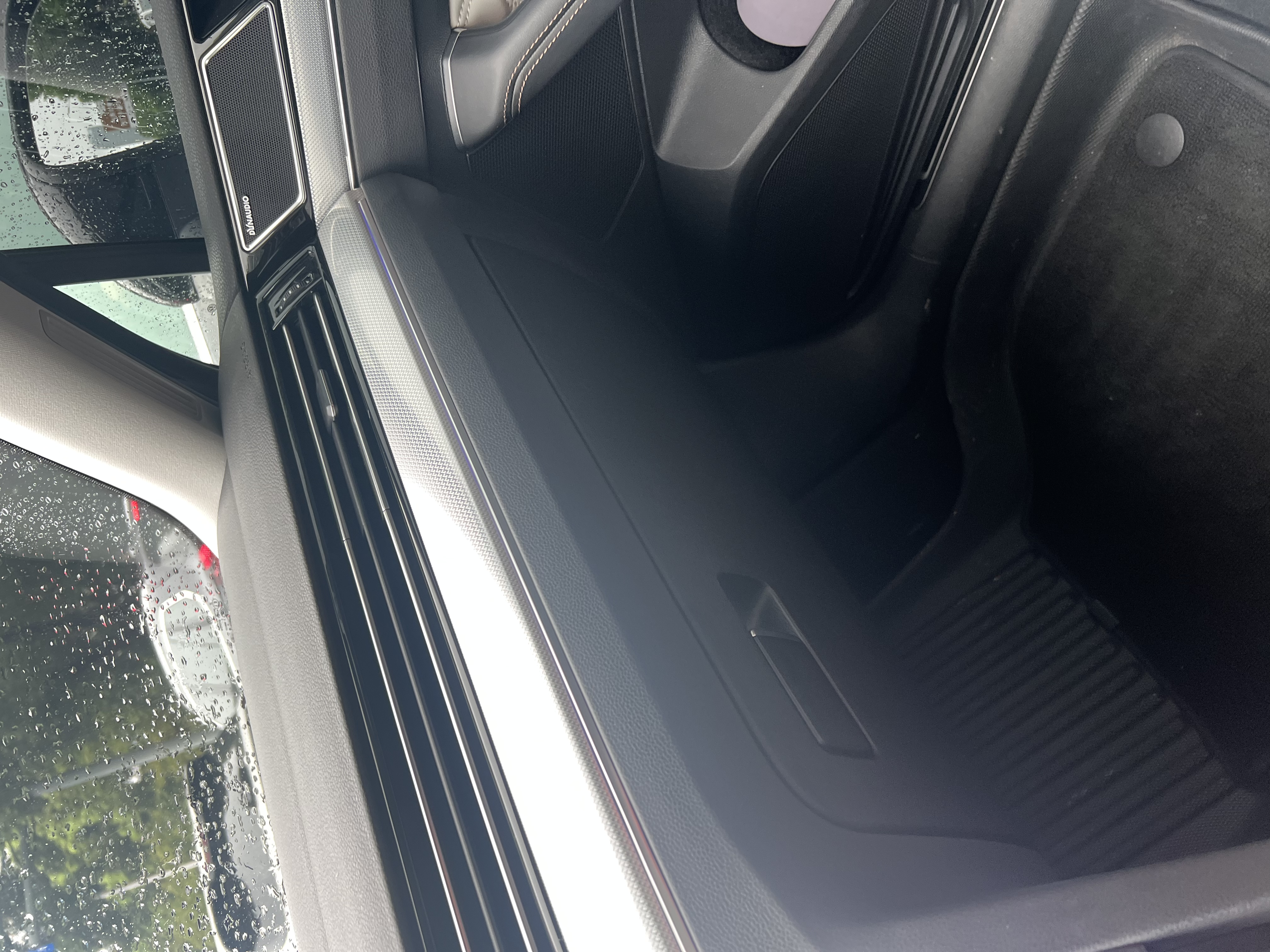 马勒（MAHLE）带炭PM2.5空调滤芯LAK1184速腾朗逸迈腾帕萨特途观L高7宝来奥迪A3 实拍图