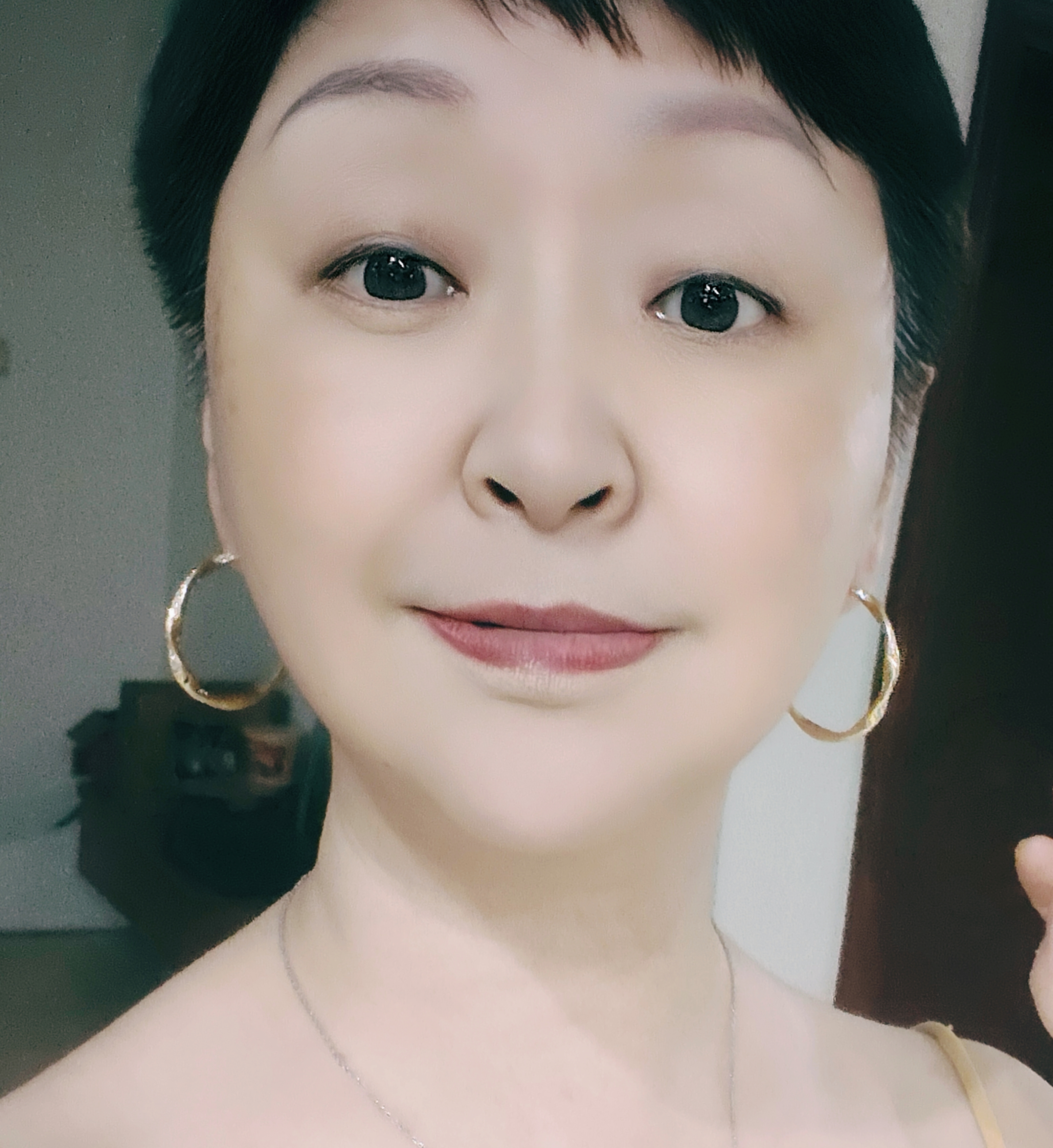 阿吉豆耳环女时尚欧美风莫比乌斯环耳圈复古设计感礼物金色 实拍图