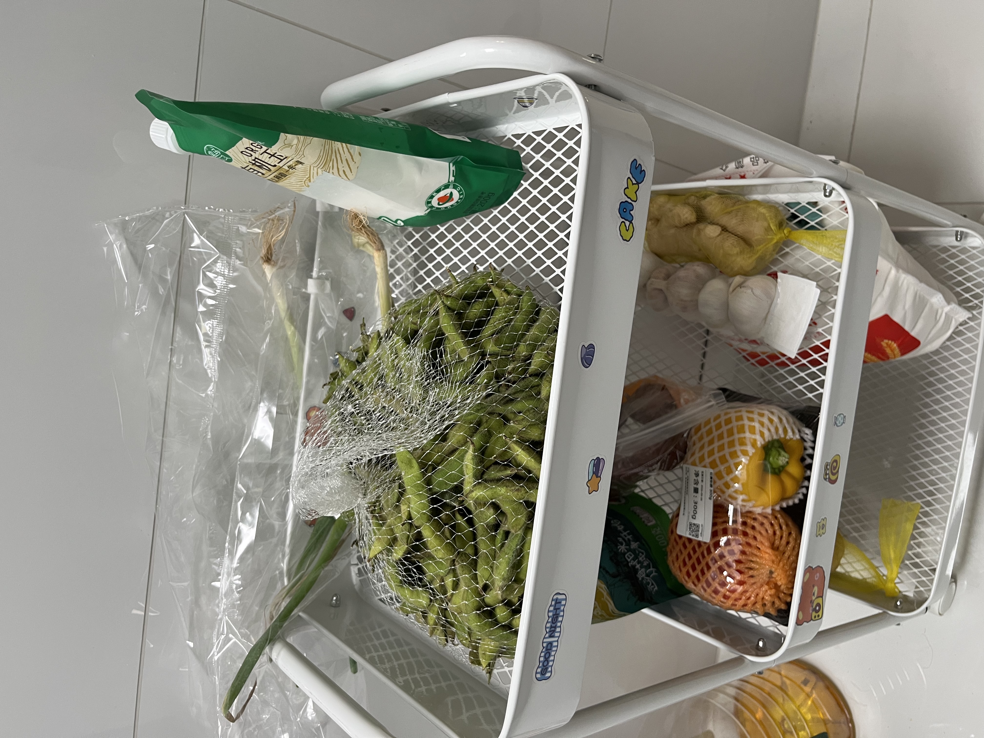 甄严选推车置物架落地多层收纳架宿舍移动零食架厨房架子家用带轮储物架 【加厚碳钢】三层白色送滑轮 实拍图