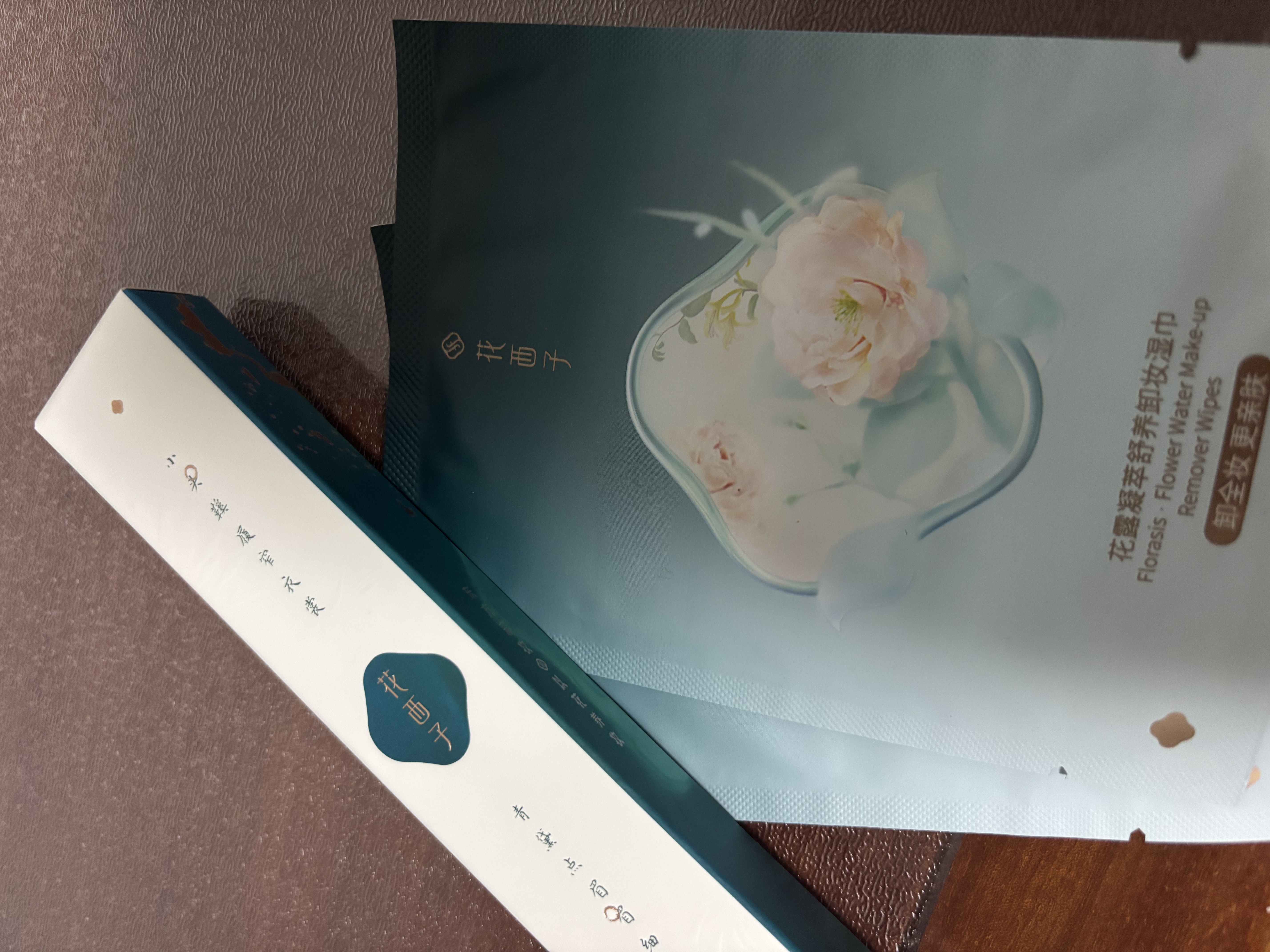花西子【国庆出游】极细三角眉笔01螺黛灰新手防水防汗不掉色不晕染 实拍图