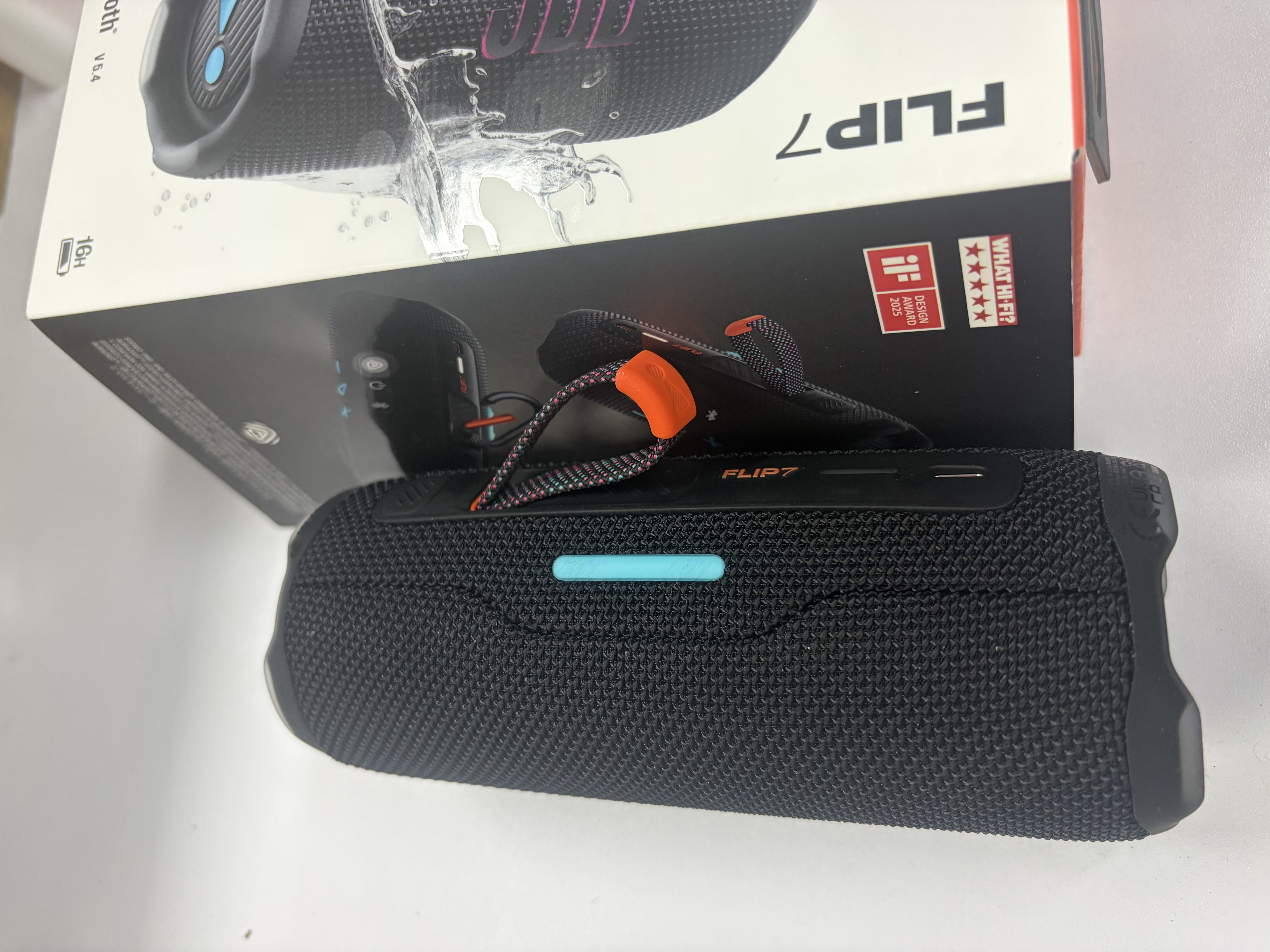 JBL FLIP7 音乐万花筒七代 蓝牙音箱 户外音响 AI音效增强 赛道扬声器 出游礼物推荐 黑拼橙 实拍图