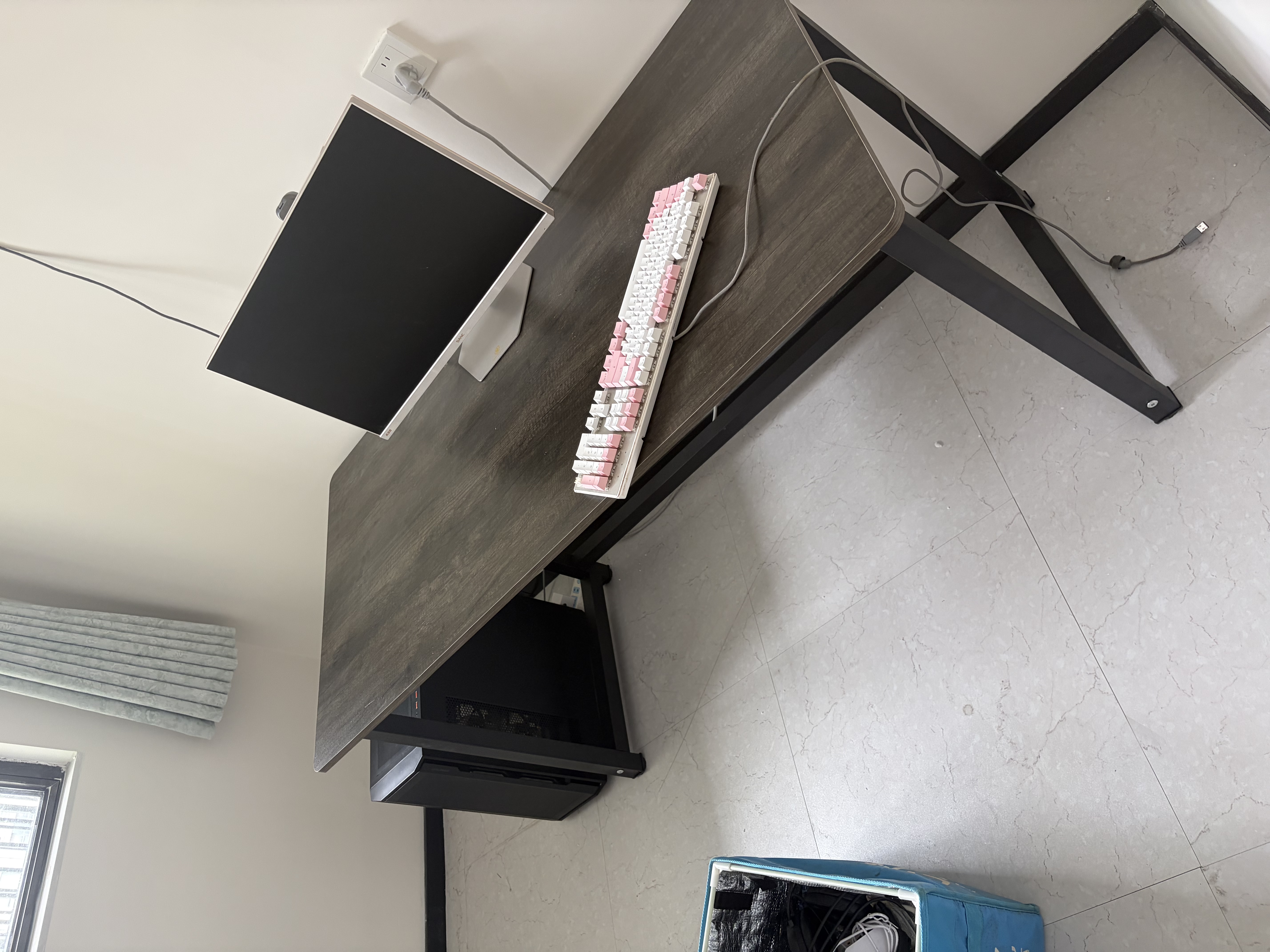汤能优品电脑桌台式书房办公学习桌家用书桌简约写字桌卧室电竞游戏桌子 灰橡木色140*70CM【40MM钢管】 实拍图