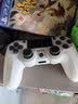 京工智造 适用索尼ps4主机手柄无线蓝牙Pro游戏机精英电脑PC版Steam平台黑神话悟空地平线双人成行外设摇杆 【中国红】顶配2代芯片+超长续航+按键零延迟 支持原装PS4主机国行港美日版笔记本手机 实拍图