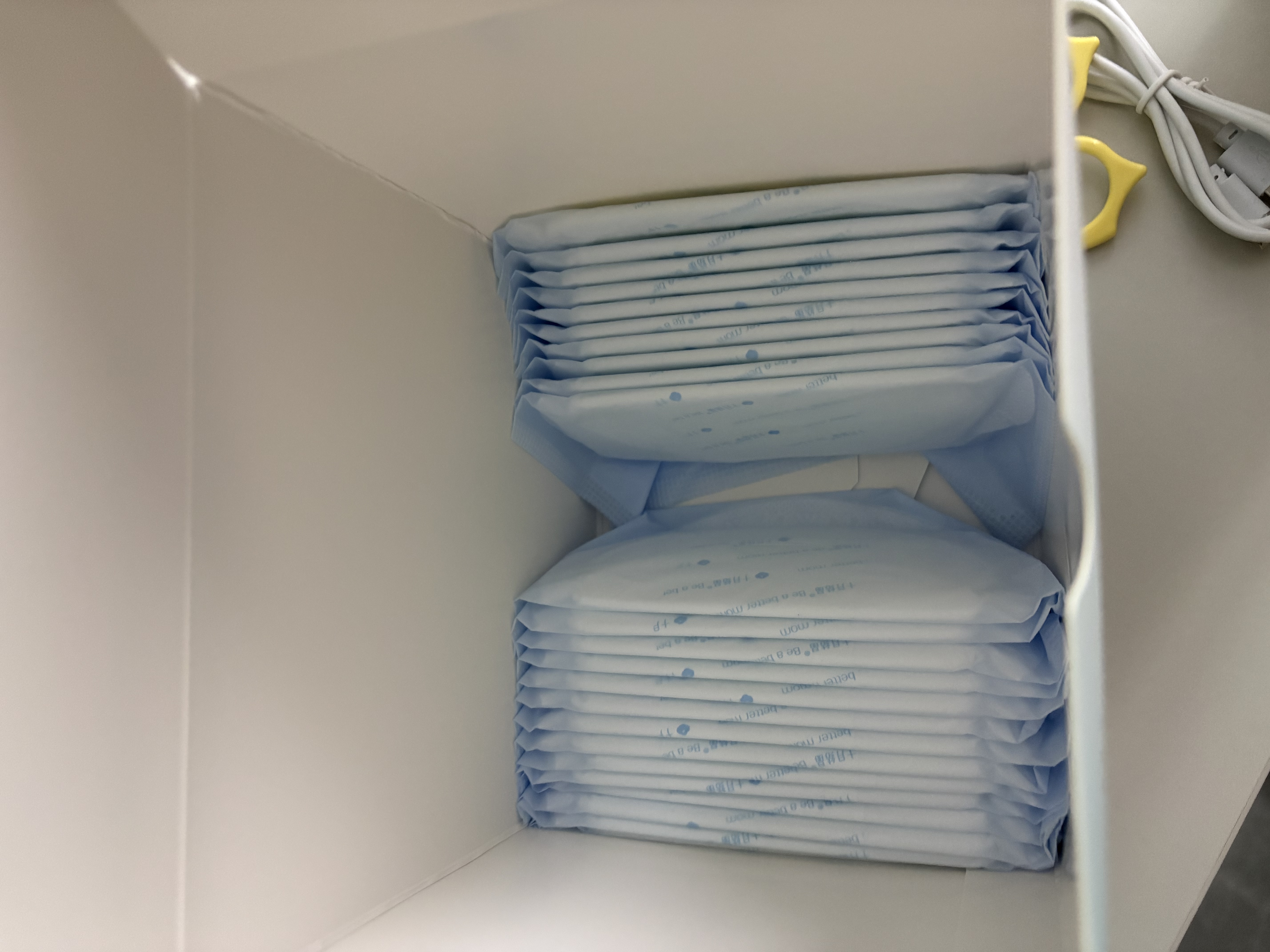 十月结晶防溢乳垫超柔立体一次性超薄透气哺乳期防漏乳贴【轻透款】300片 实拍图