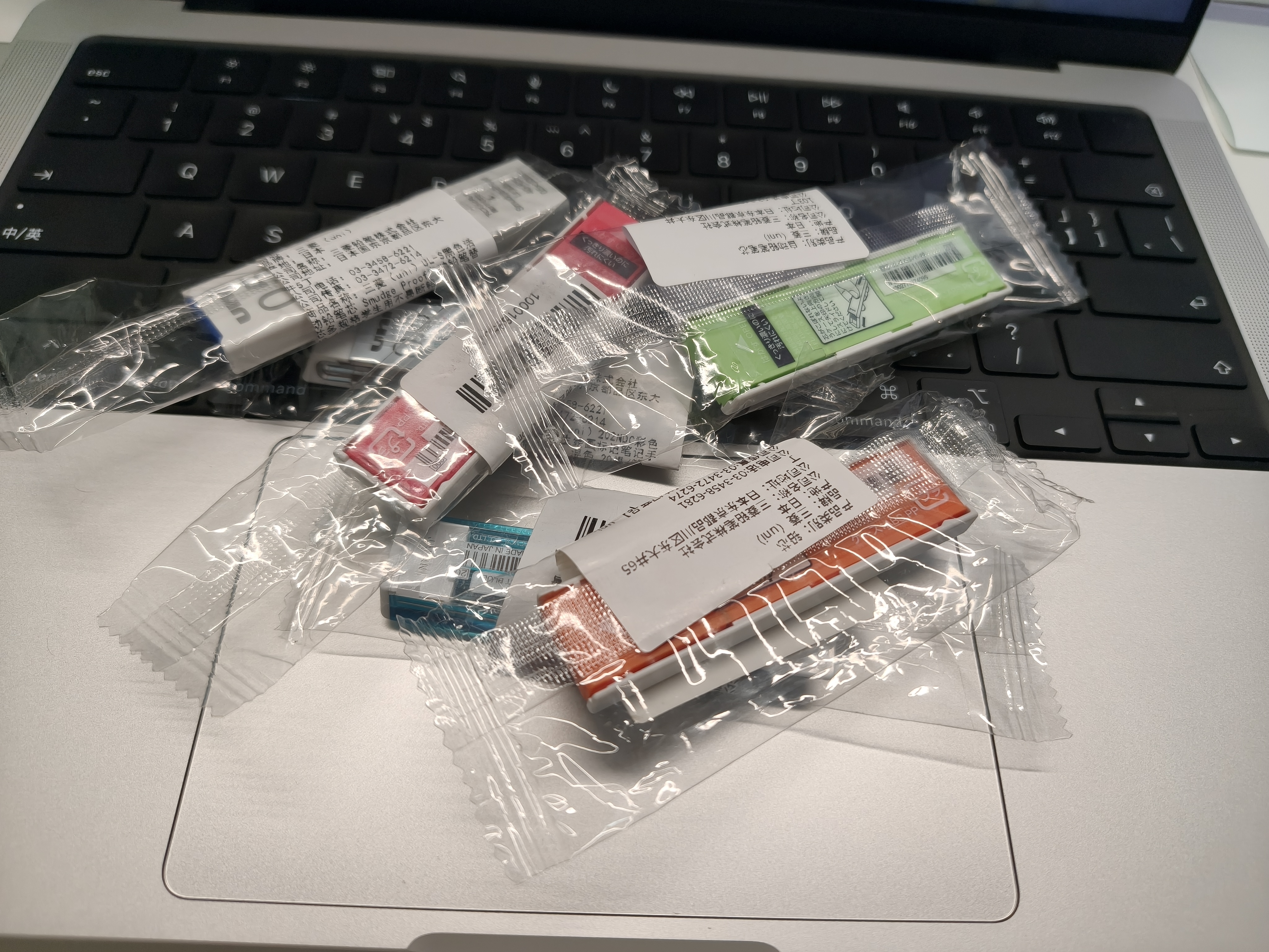 uni三菱【开学季】uni-ball UL-S 黑色4B自动铅笔芯0.5mm活动铅芯 40根 实拍图