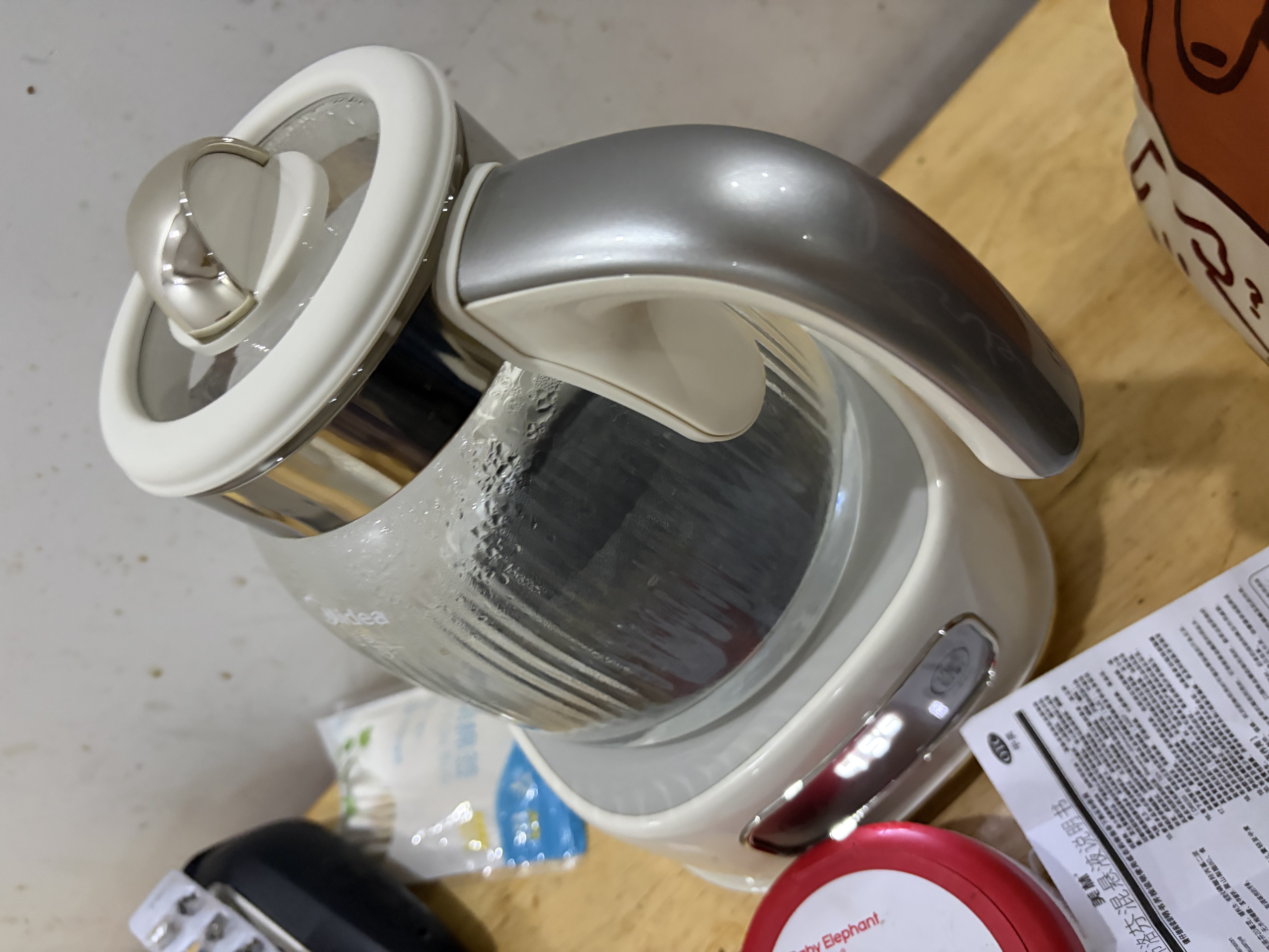 美的（Midea）0胶水全玻璃全自动养生壶煮茶壶母婴智能泡奶机烧水壶恒温电热水壶辅食机花茶壶 MK-YS15B105 1.5L 实拍图