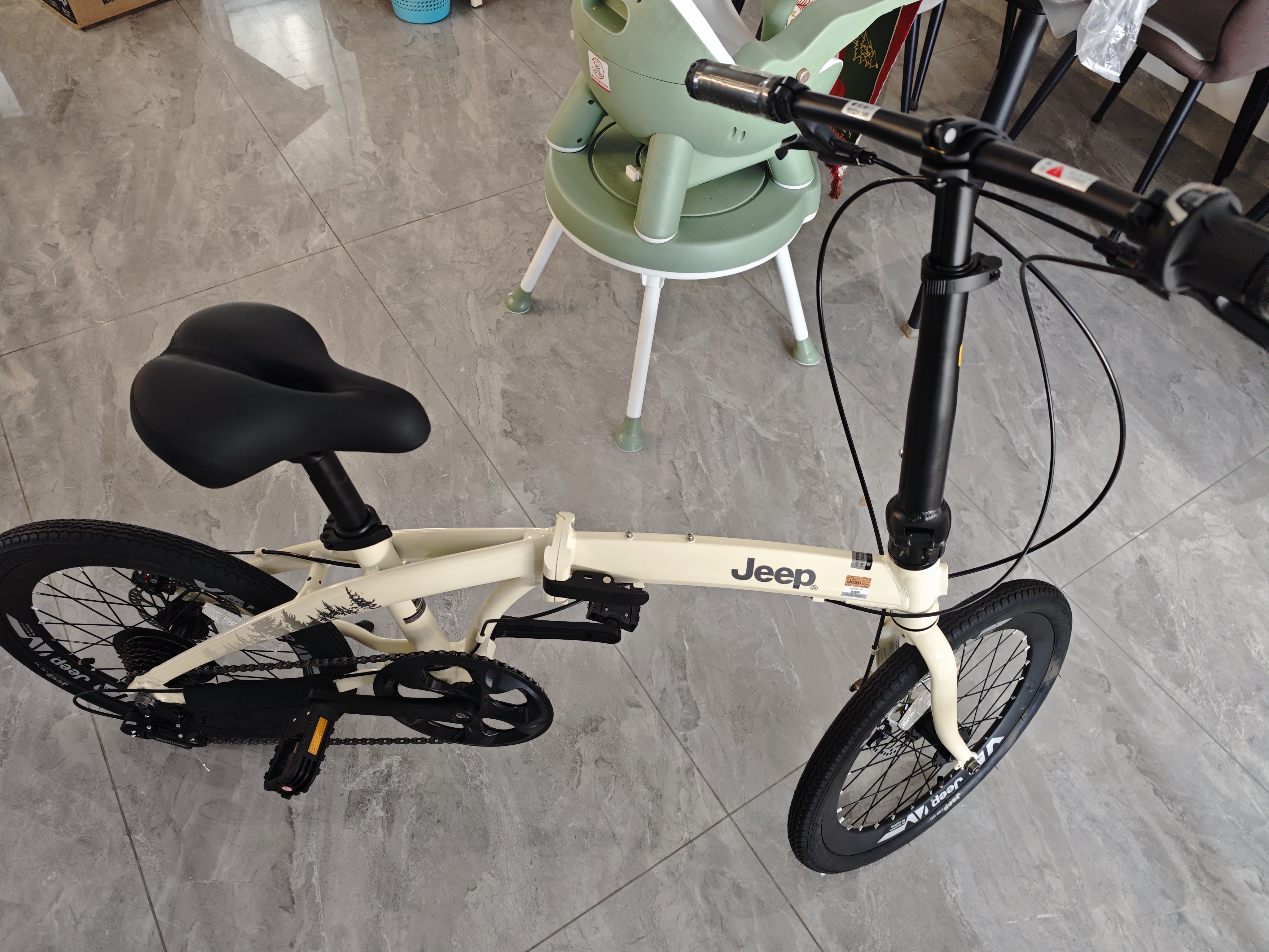 JEEP吉普折叠自行车带娃母子车20寸男女城市通勤折叠车亲子车-爱L200 胡椒白【车+安全座椅】经典款-铝合金车架 20寸（建议身高145-185CM） 7速 实拍图
