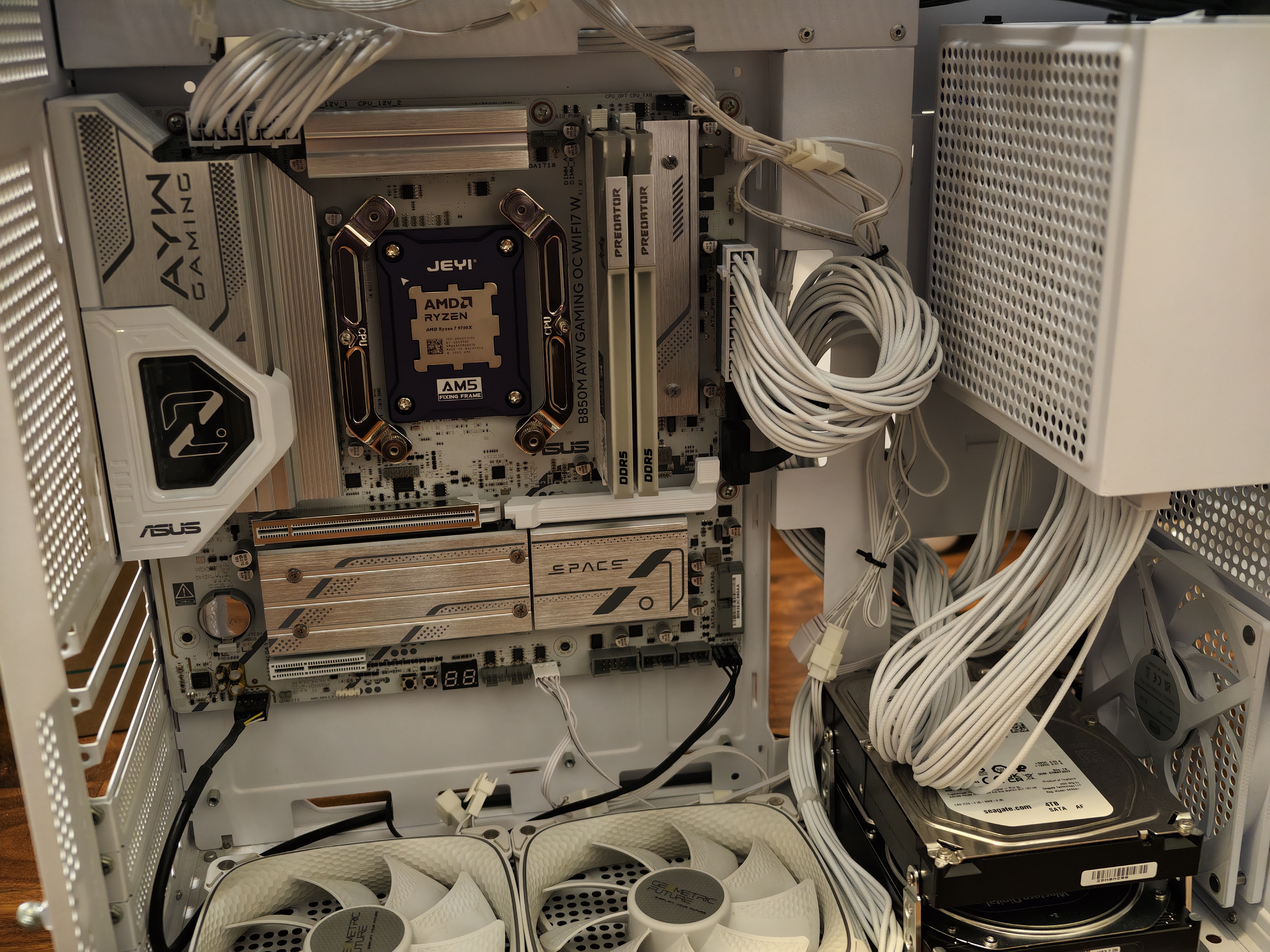 佳翼（JEYI）AMD/AM5专用CPU散热扣具 固定盖板散热器 全金属强化支架 防主板弯曲背板 简易安装 兼容风冷 实拍图