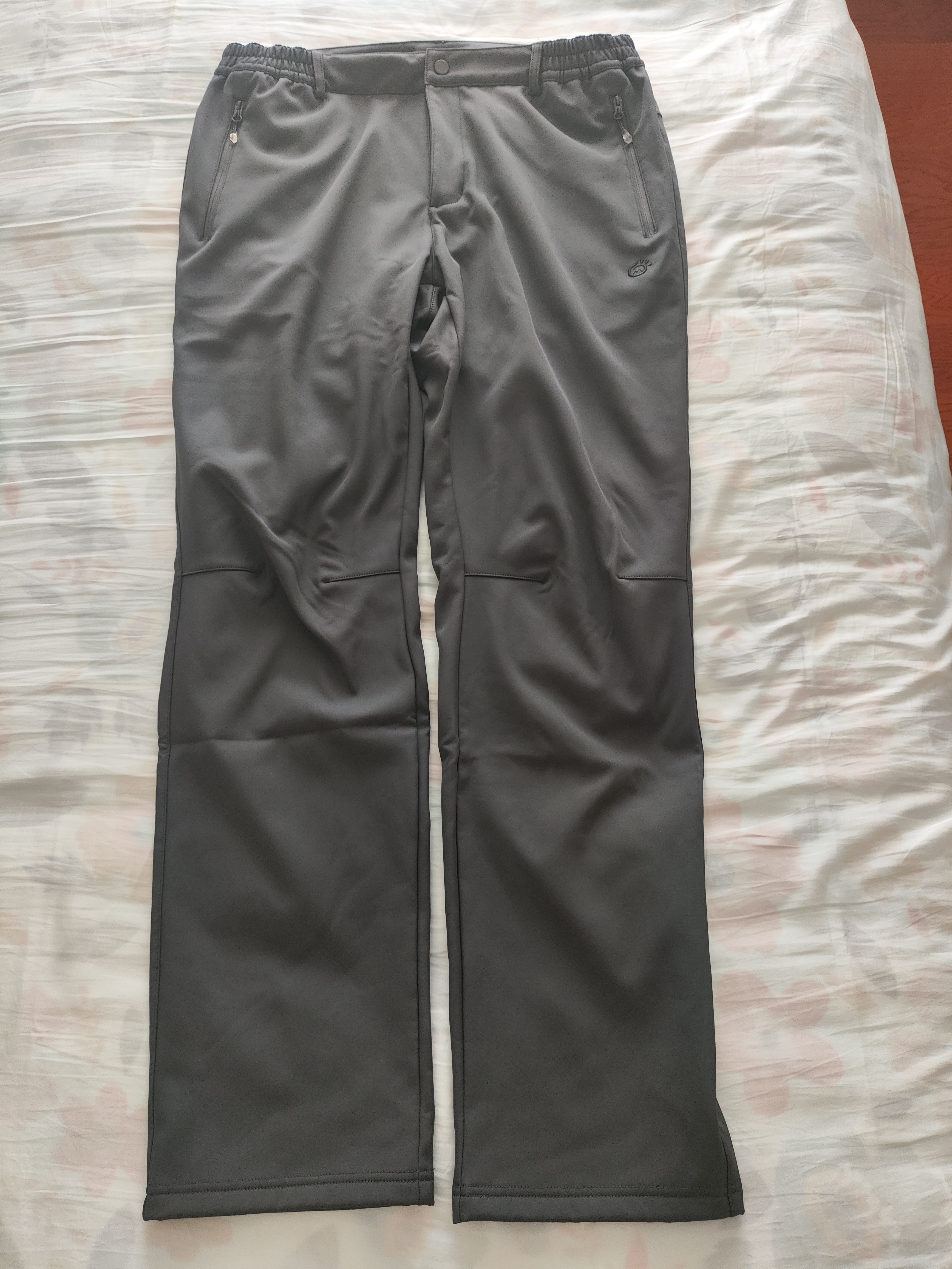 探拓（TECTOP）冲锋裤男加绒保暖防风软壳裤登山徒步裤 男款深灰 XL 实拍图