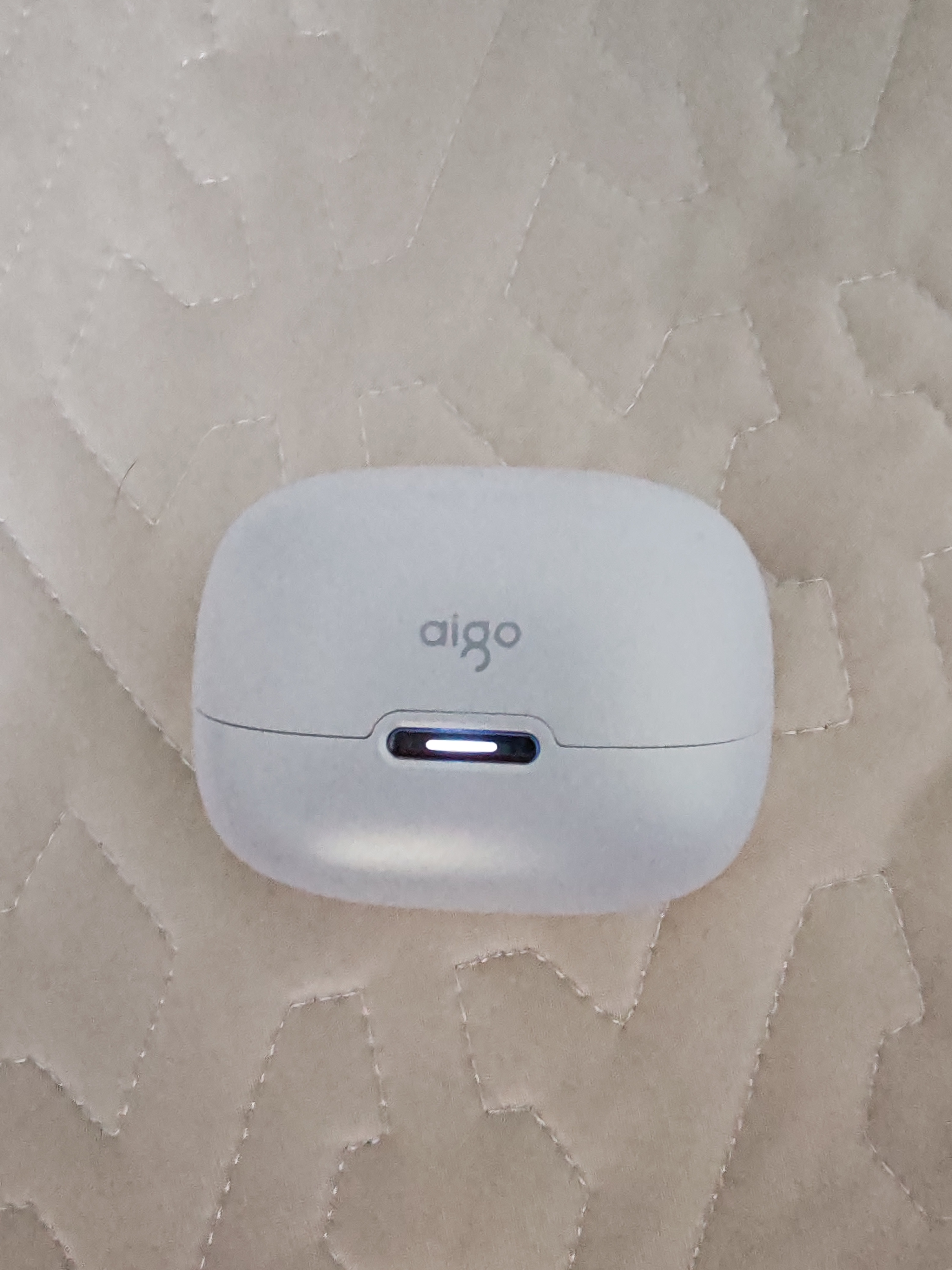 爱国者（aigo）蓝牙耳机耳夹式骨传导概念无线运动通话舒适降噪不入耳耳机儿童适用于小米 苹果ca05plus标准版白 实拍图