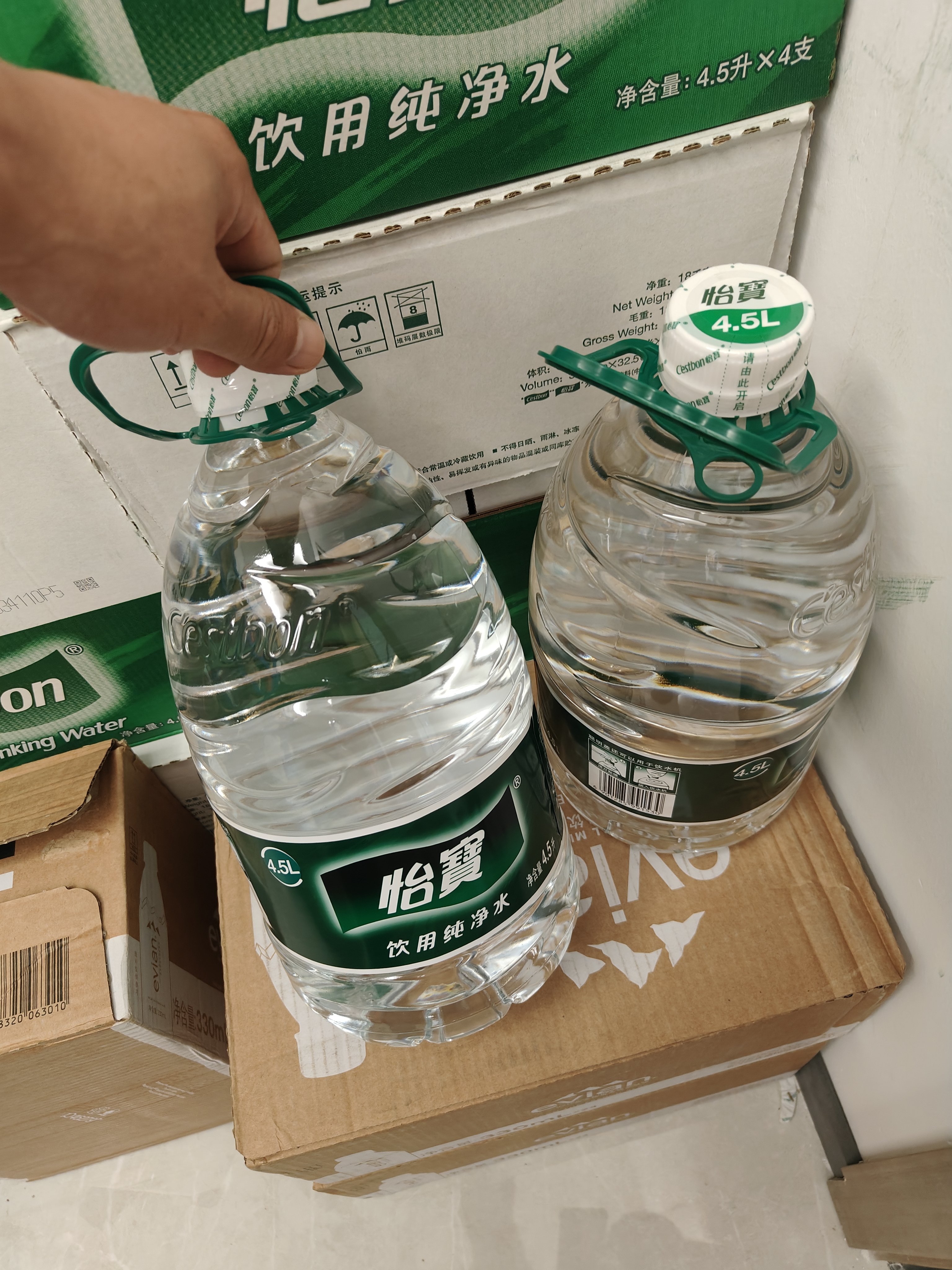 怡宝 饮用水 纯净水4.5L*4桶装水 整箱装 实拍图