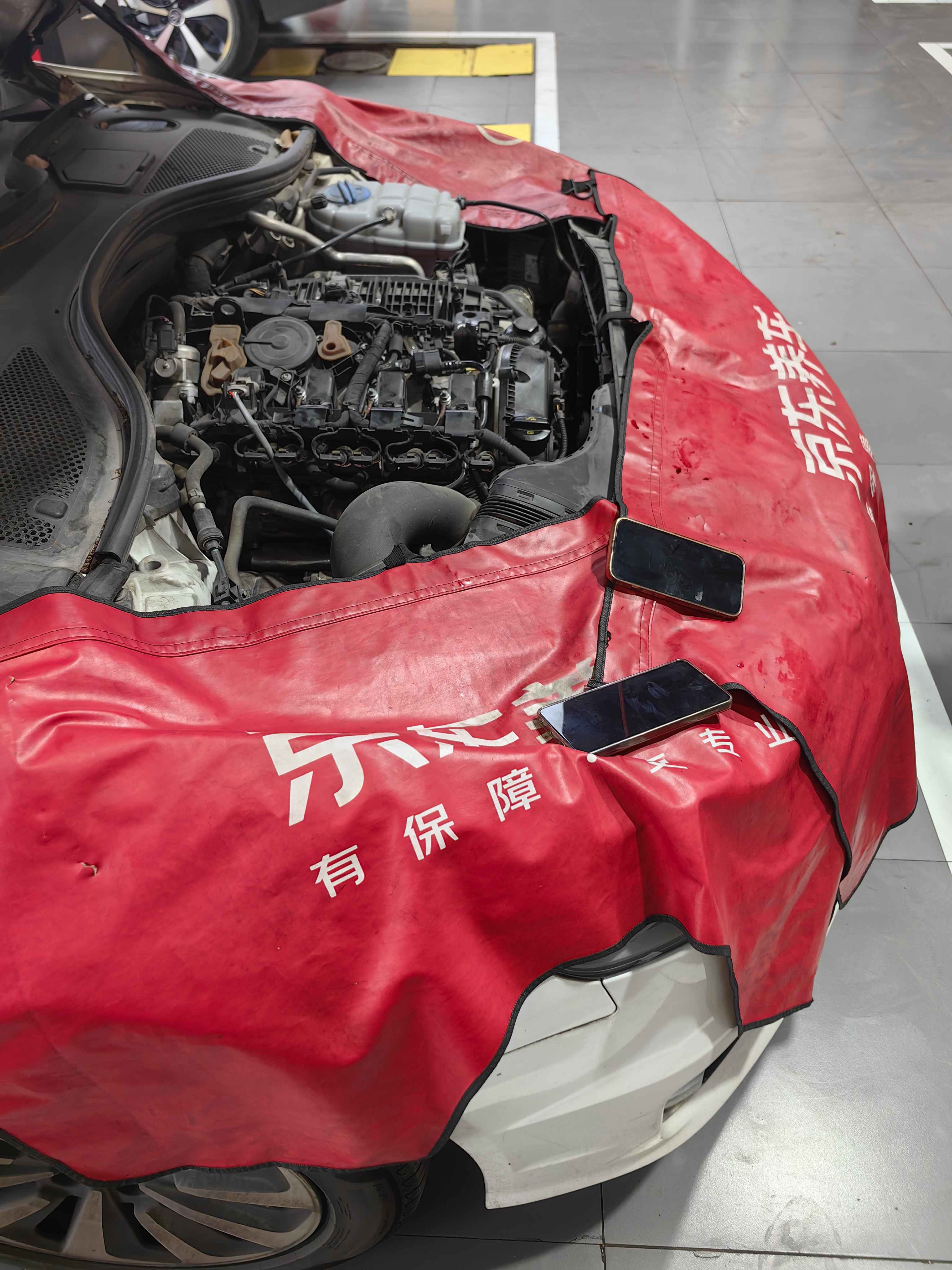 奥迪（AUDI）原厂空气滤芯滤清器 A6L 1.8T/2.0T 实拍图