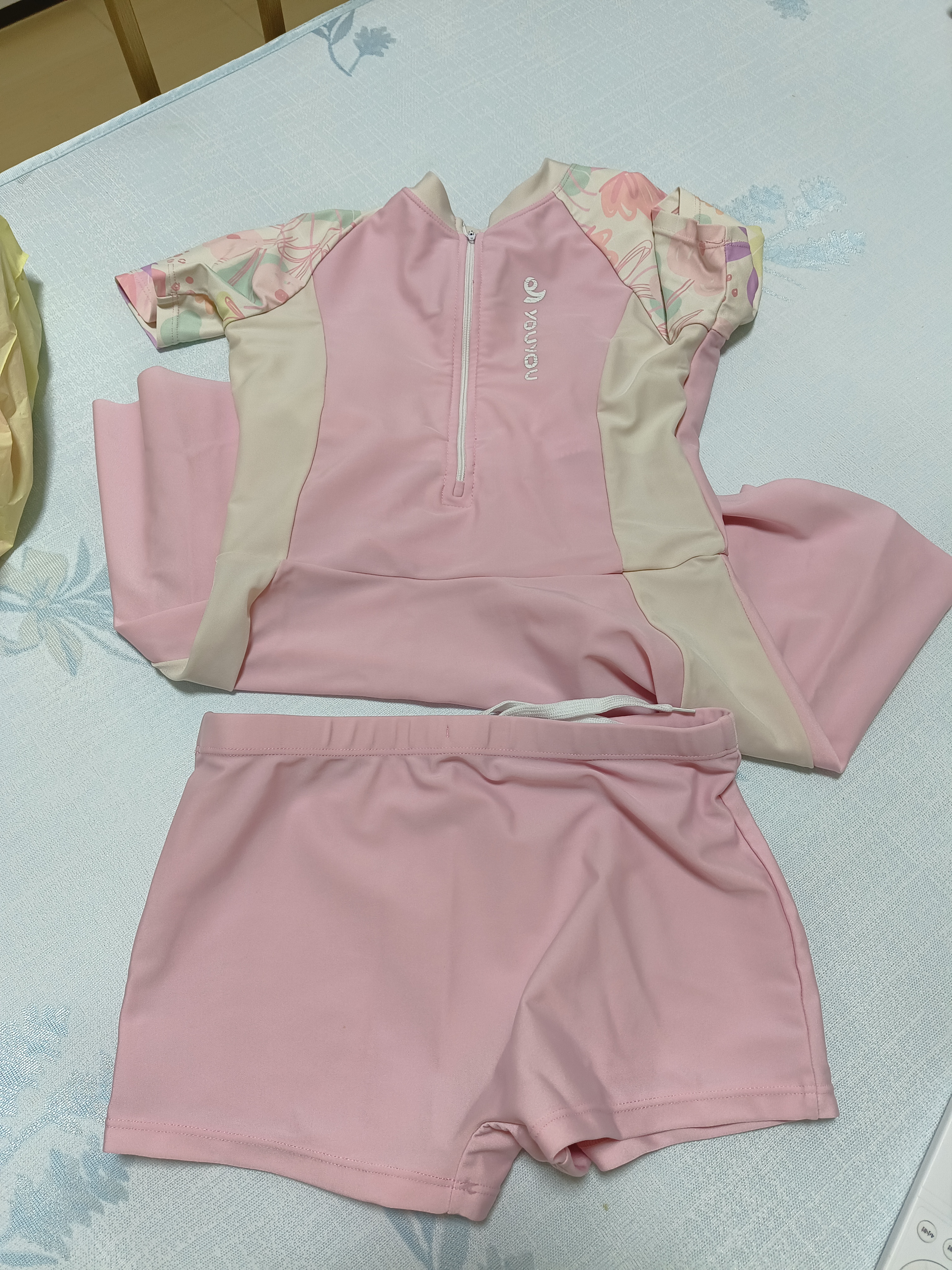 佑游儿童泳衣女童女孩可爱防晒连衣裙式平角青少年三件套36109粉色4XL 实拍图