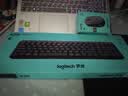 罗技（Logitech）M221 轻音鼠标 无线鼠标 办公鼠标 对称鼠标 带无线微型接收器 薄荷绿 实拍图