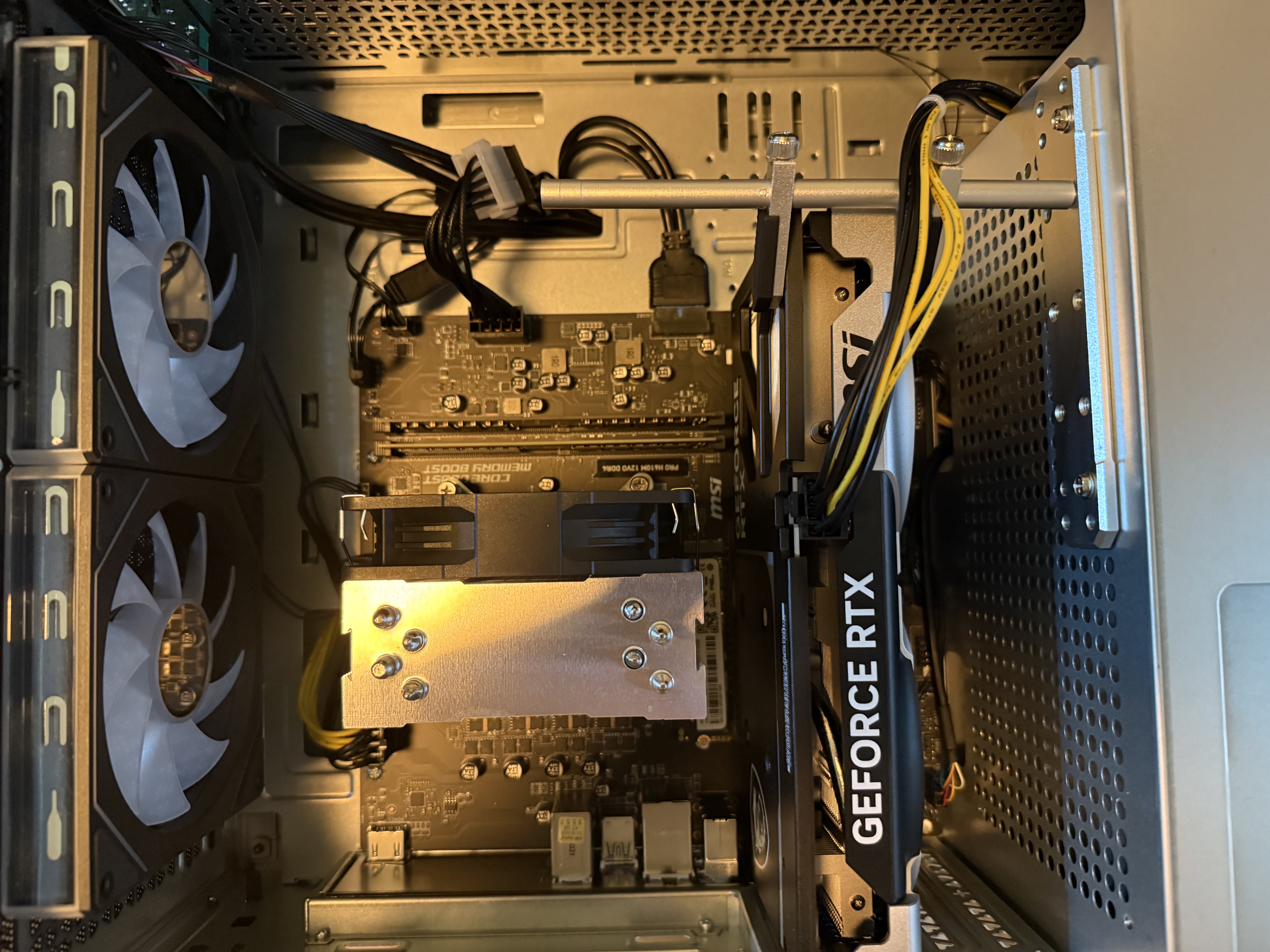 微星（MSI）暗黑骑士Codex i5 14400F/RTX5060Ti 8G/16G/512G 国家补贴电竞游戏设计师台式电脑主机整机 实拍图