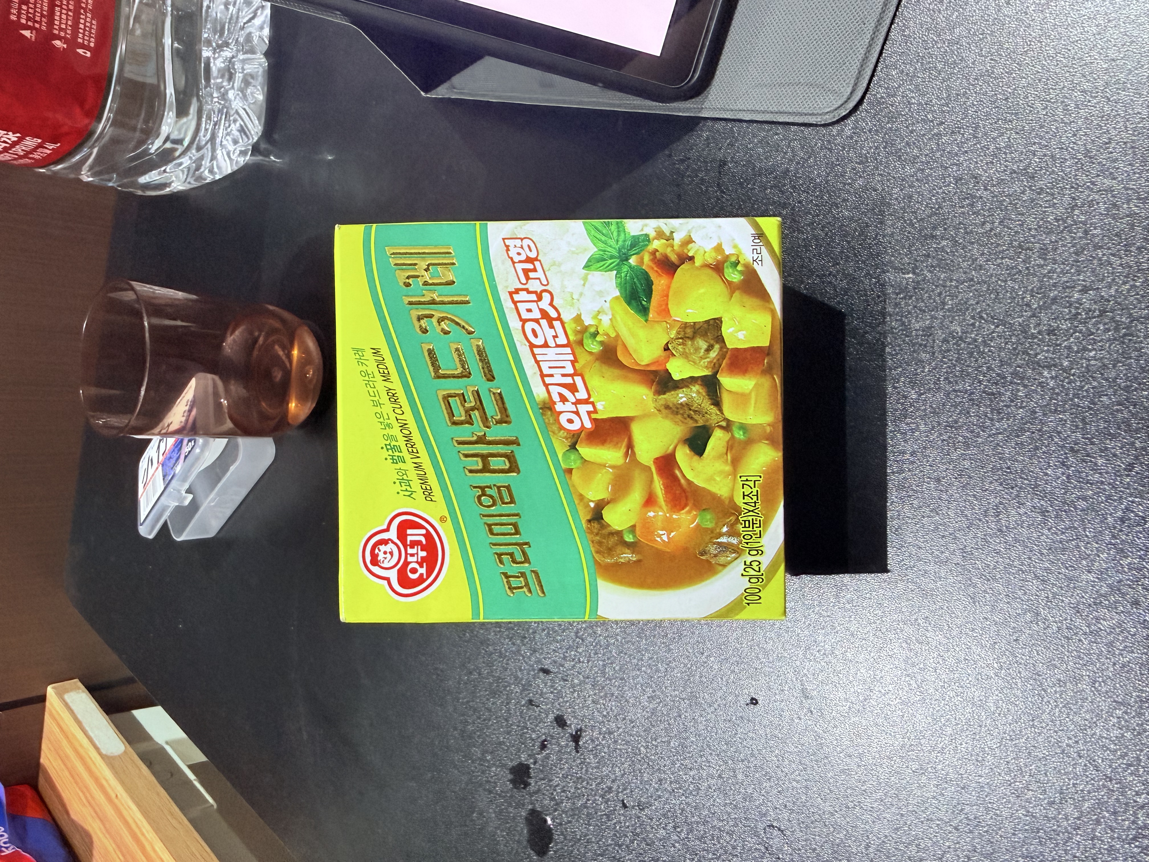 不倒翁苹果咖喱块微辣100g 韩国进口 块状咖喱拌饭酱 家用厨房调味料 实拍图