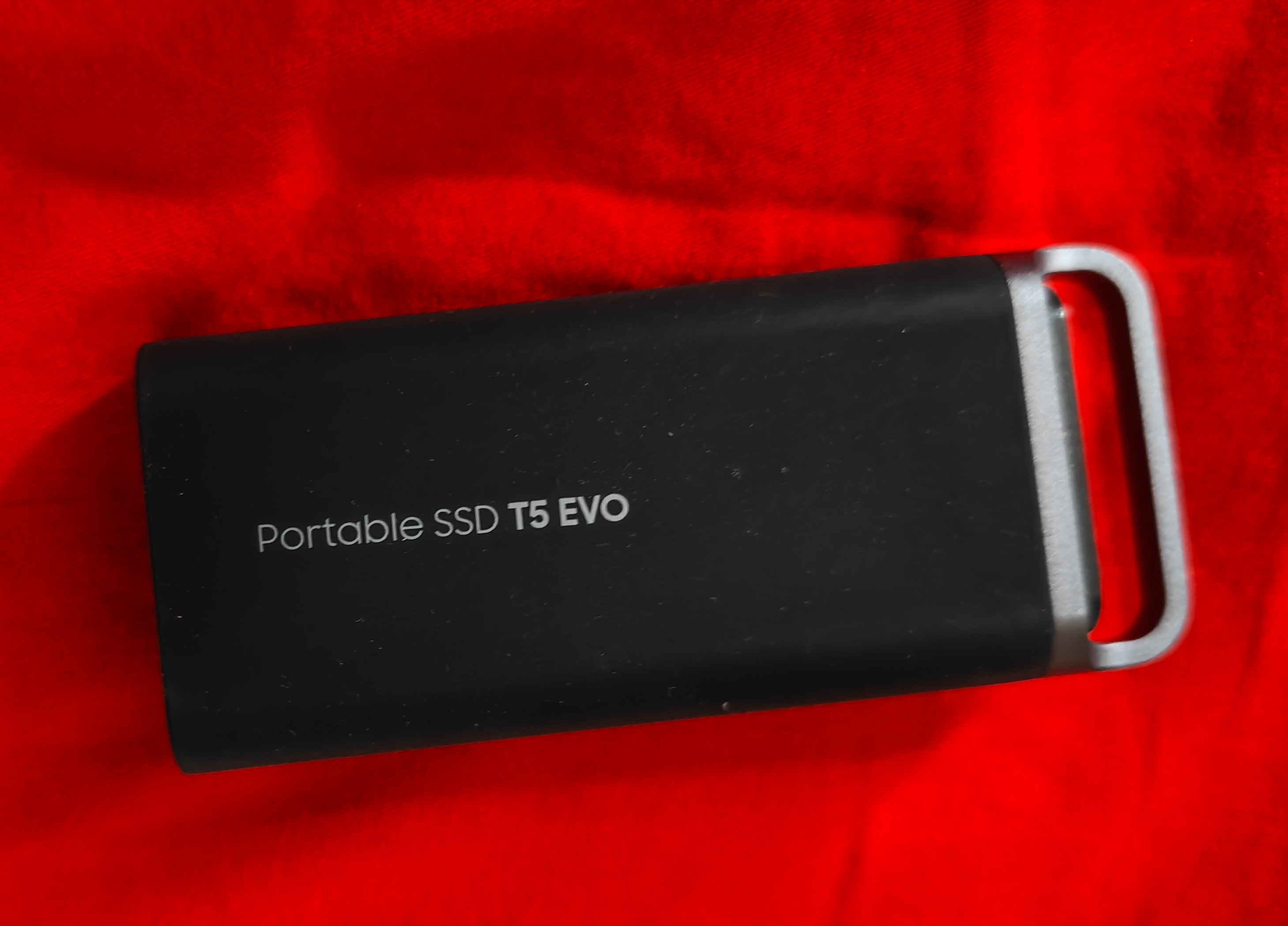 三星（SAMSUNG）2TB Type-c USB 3.2 移动固态硬盘（PSSD）T5 EVO 星耀黑 手机直连笔记本外接 大容量 实拍图