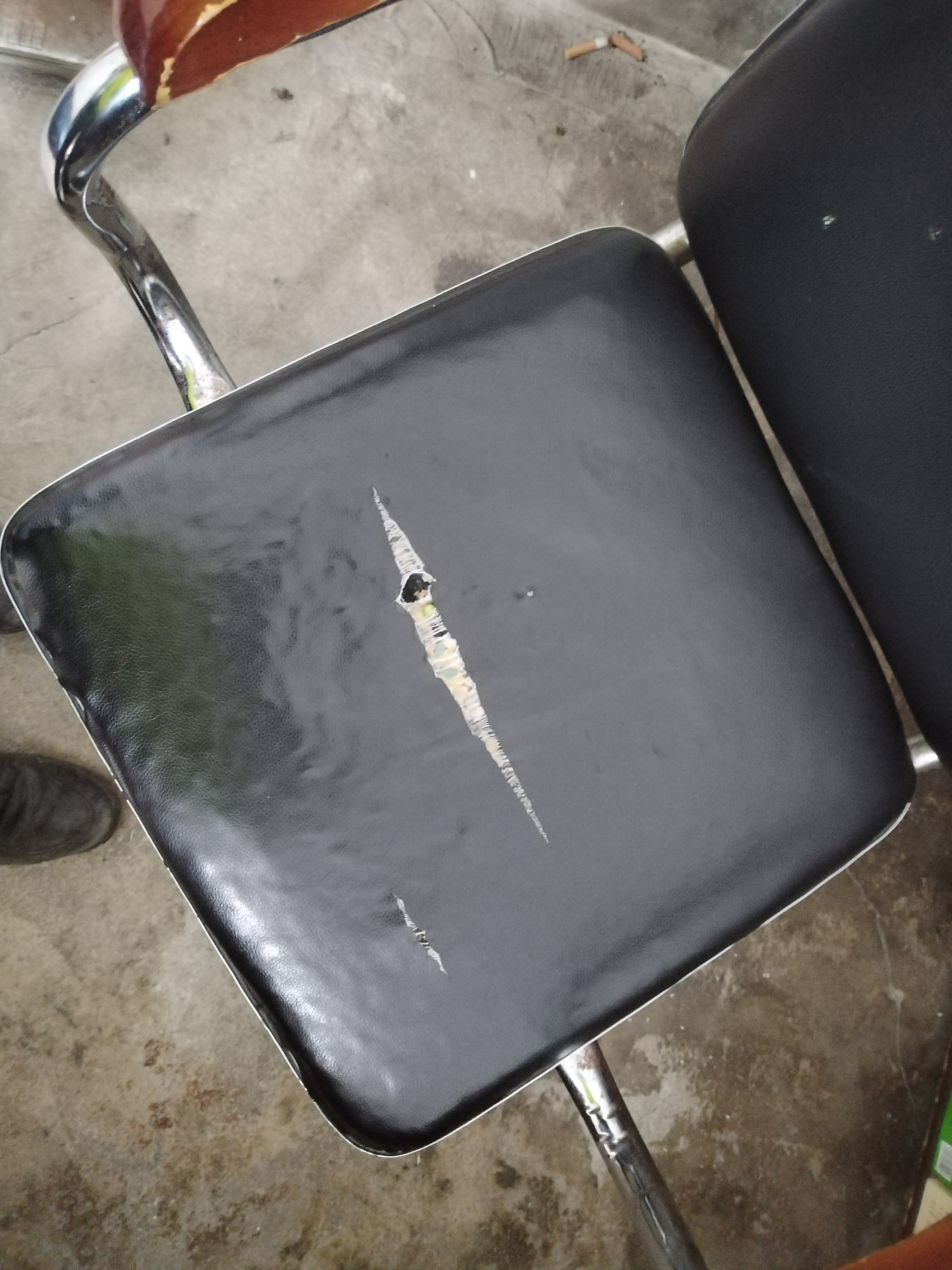 皓绍强力超粘补丁贴自粘皮革修补修复贴沙发真皮座椅子电动车床头翻新 普通款【黑色】防刮耐磨 25*30cm 实拍图
