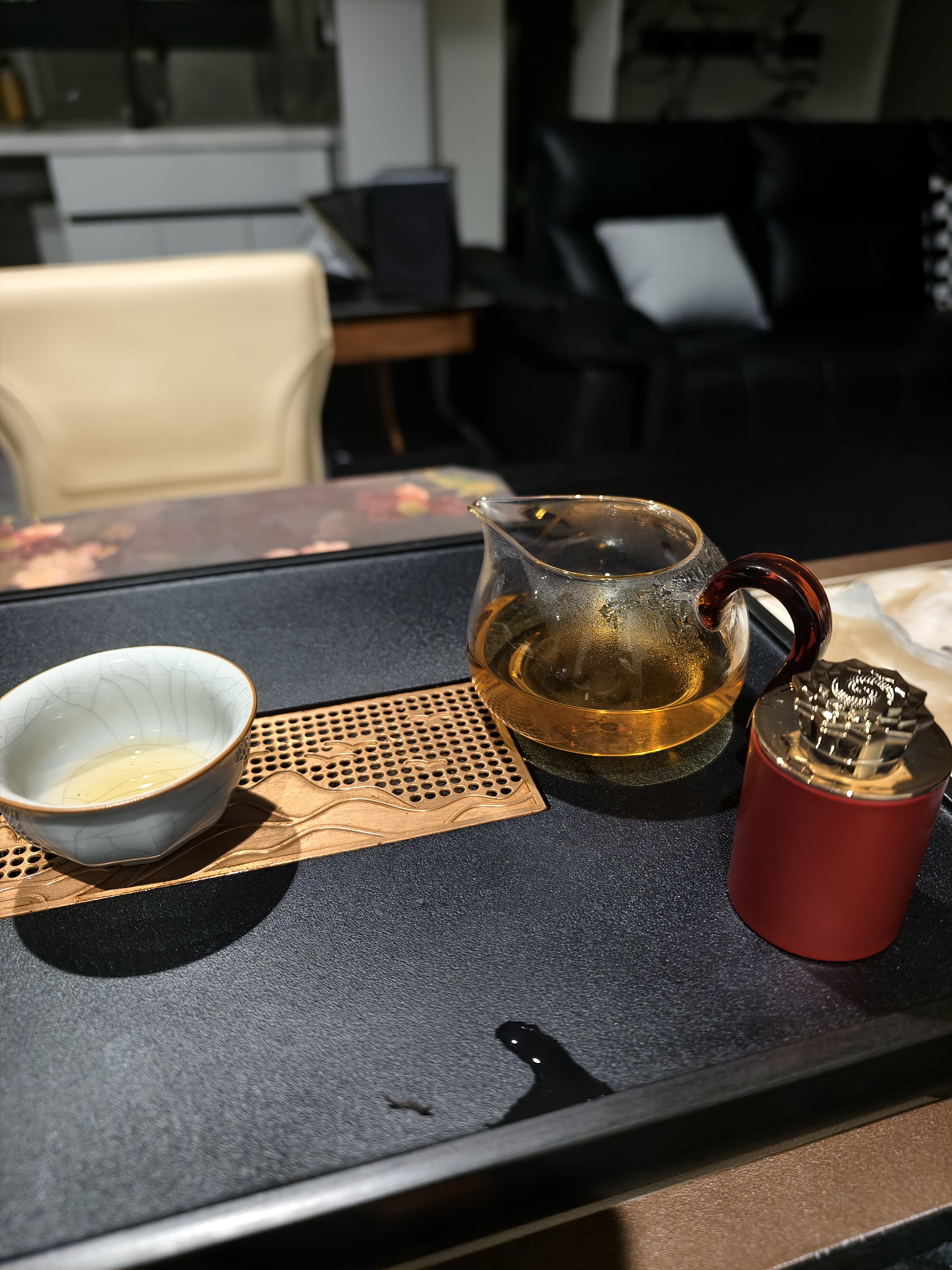 中谷御品茶叶武夷红茶金骏眉2026新茶特级黄芽嫩芽国庆节送礼茶叶礼盒300g 实拍图
