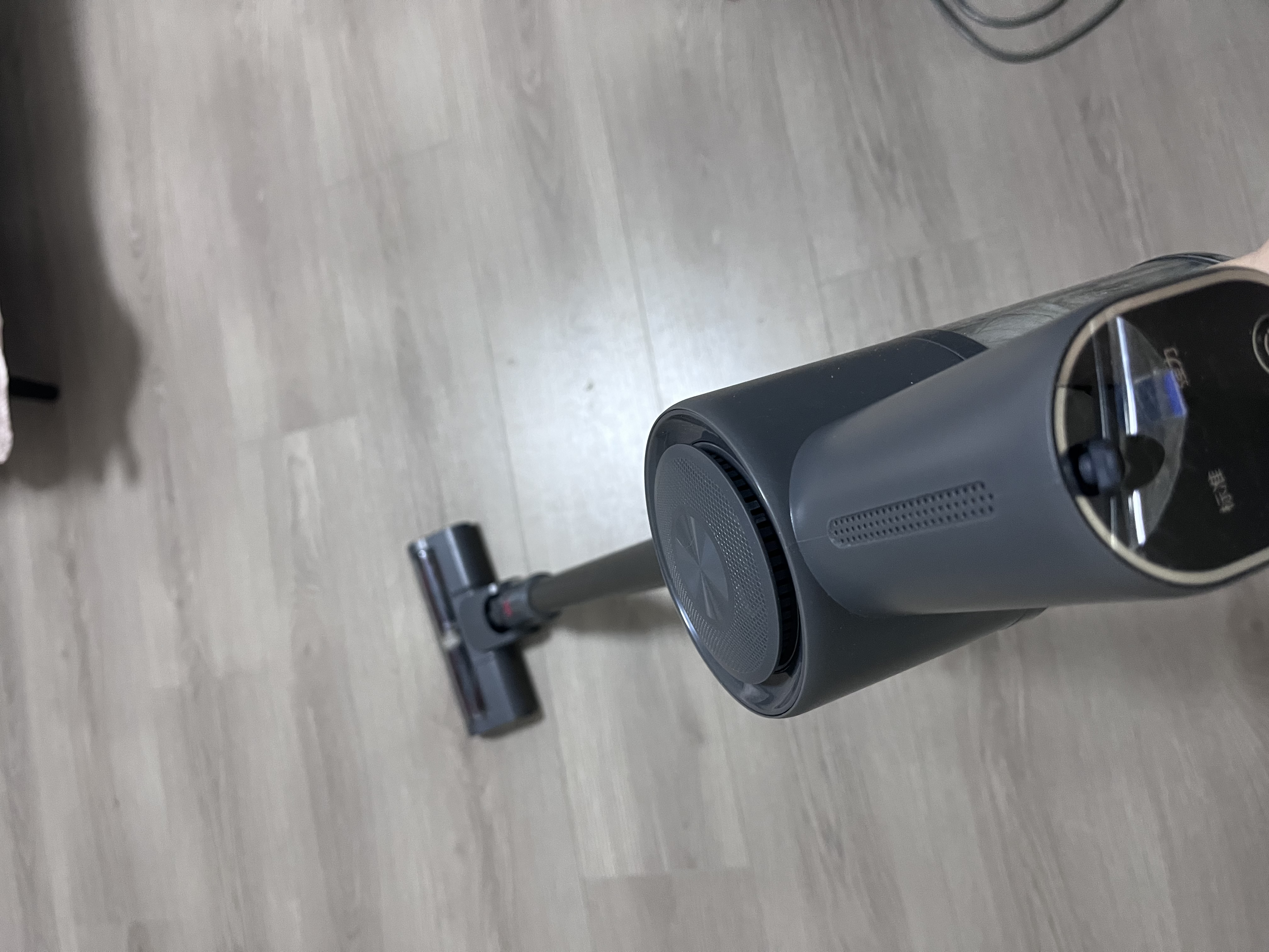 苏泊尔（SUPOR）吸尘器家用无线手持绿光显尘大吸力大功率轻量车载吸尘机长续航宠物家庭适用地毯猫毛狗毛吸毛器 【升级绿光养宠推荐】EVS-C7 PLUS-L 实拍图