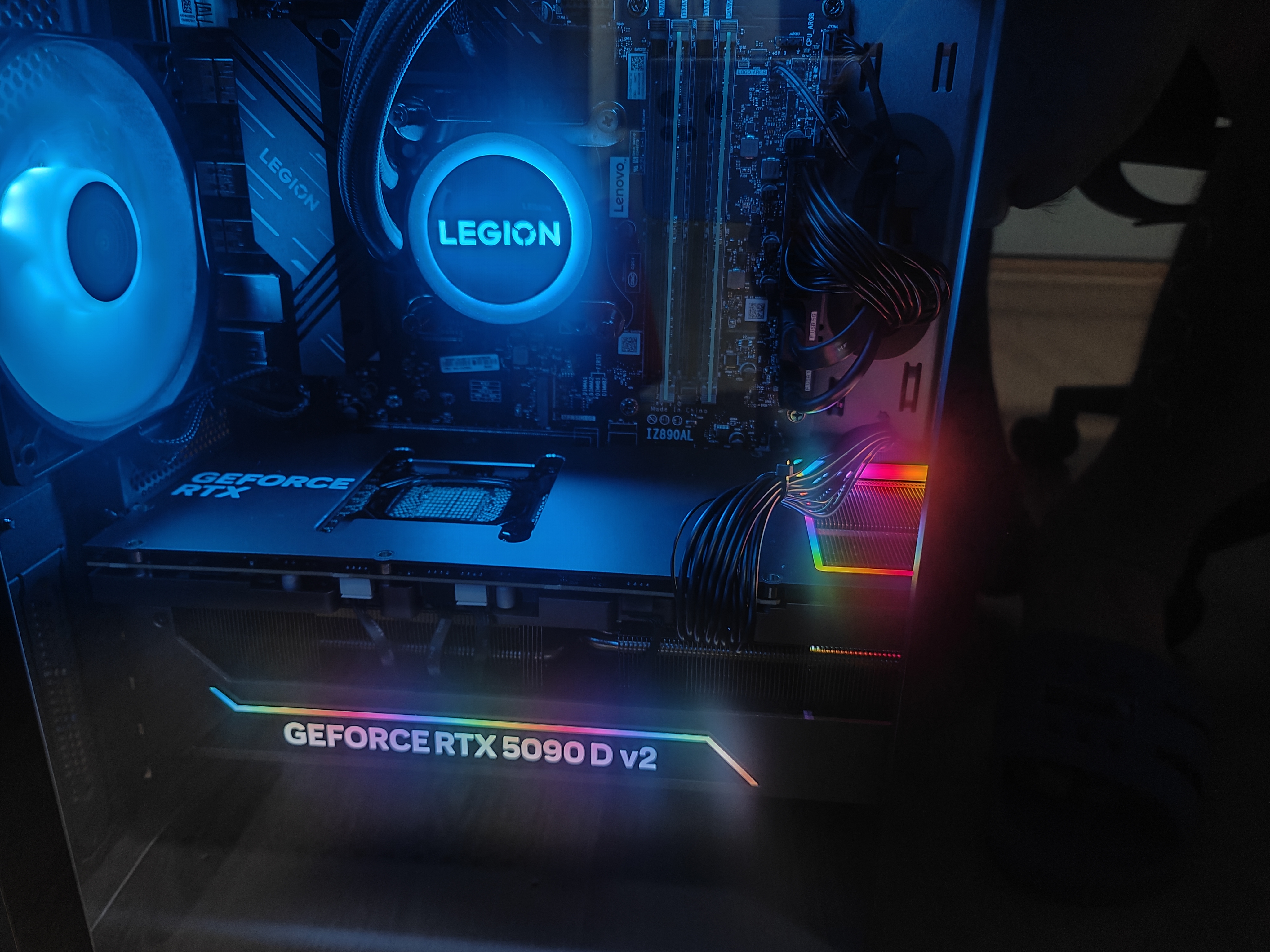 联想（Lenovo）拯救者刃9000K游戏主机台式电脑(U9-285K RTX5090DV2 24G显卡 64G DDR5 2T SSD水冷)影之刃零 晒单实拍图