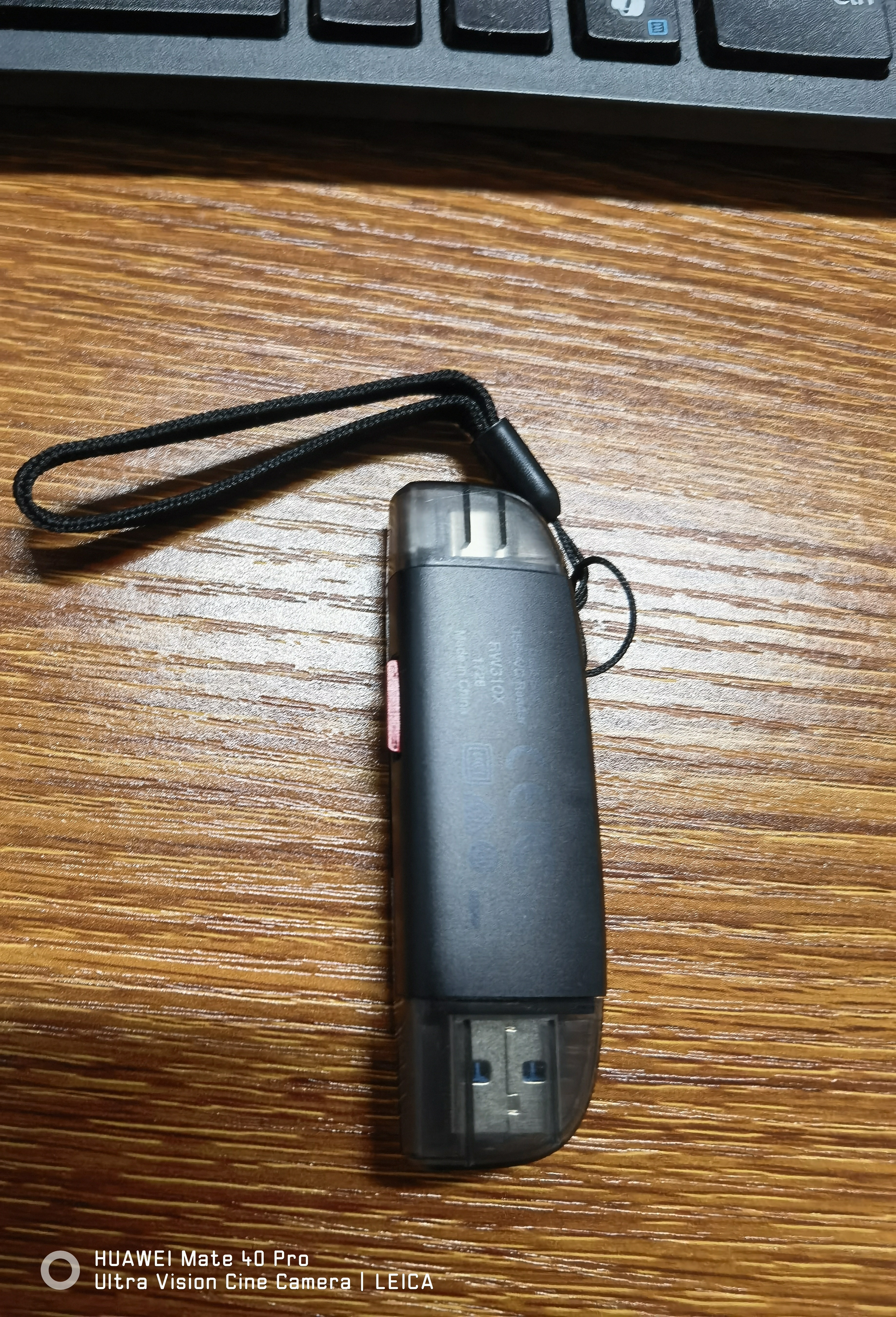 雷克沙（Lexar）USB3.2读卡器 TF/SD二合一 USB/Type C双口 大疆无人机运动相机内存卡读卡器 支持苹果17手机电脑 实拍图