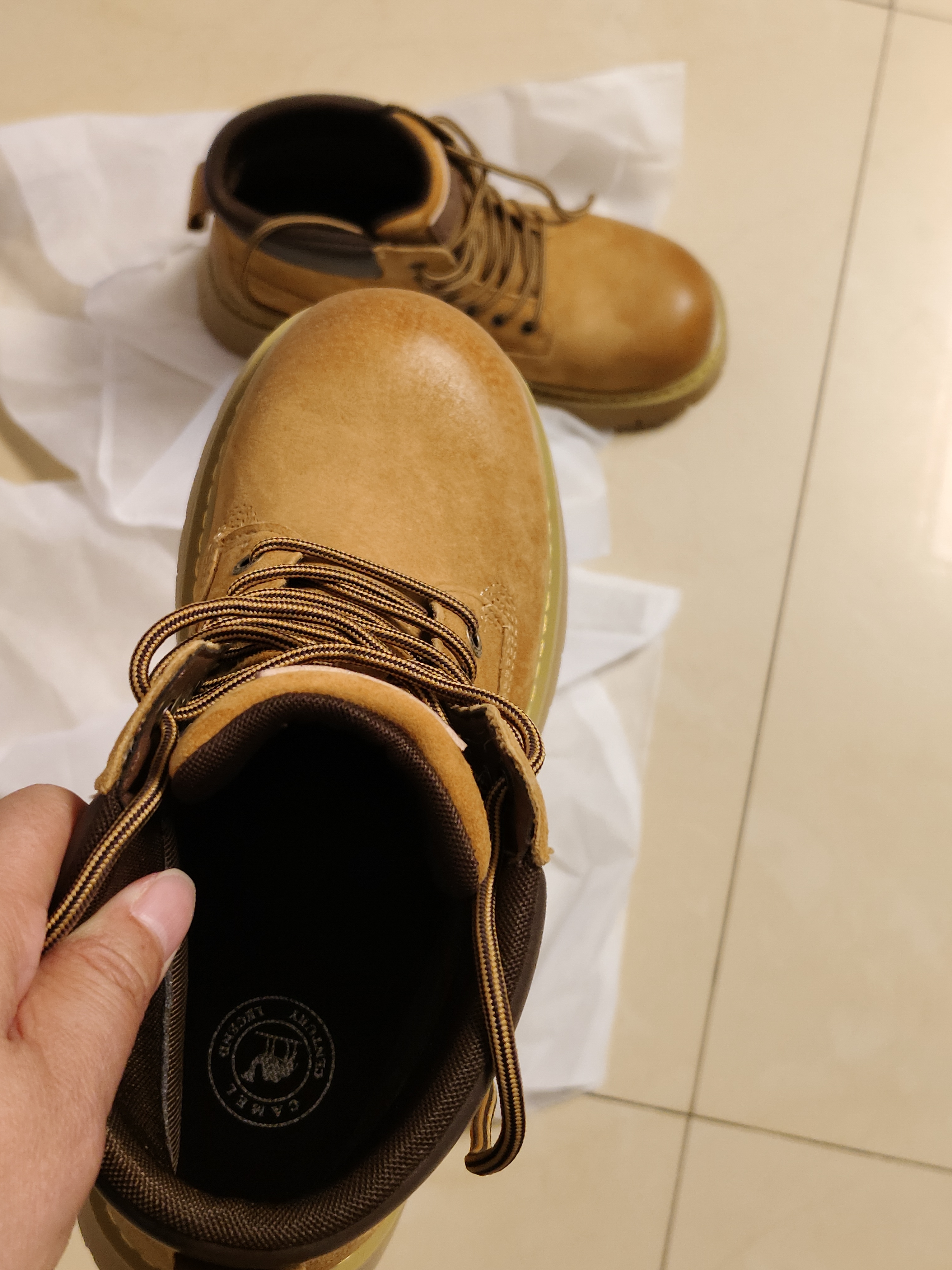 骆驼（CAMEL）【迪丽热巴同款】山越马丁靴秋冬新款高帮工装靴大黄靴女 L25W076018 女款土黄 39 实拍图