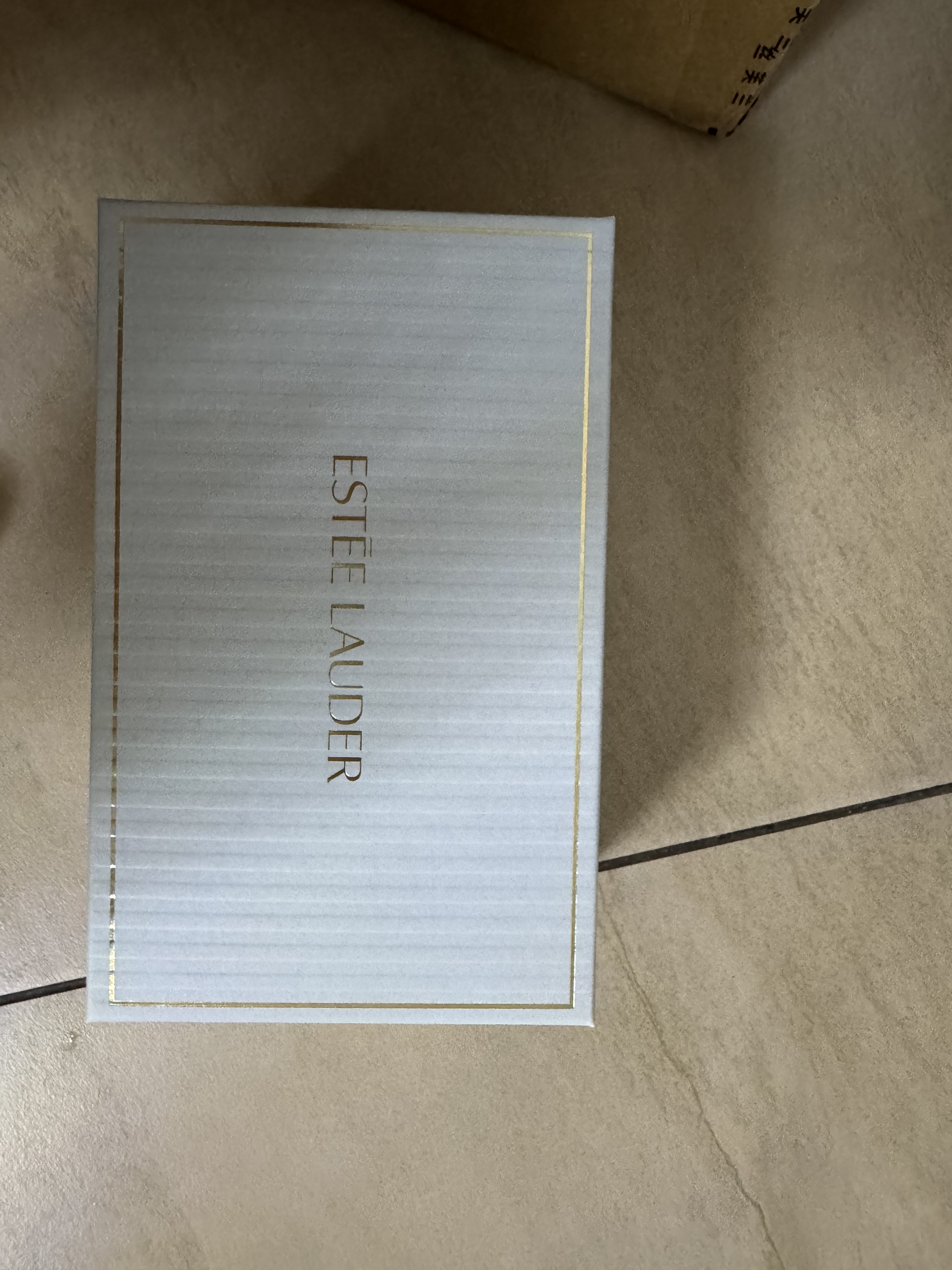 雅诗兰黛（Estee Lauder） 智妍紧塑精华乳霜胶原霜 紧致提拉 买75ml享135ml礼盒 实拍图