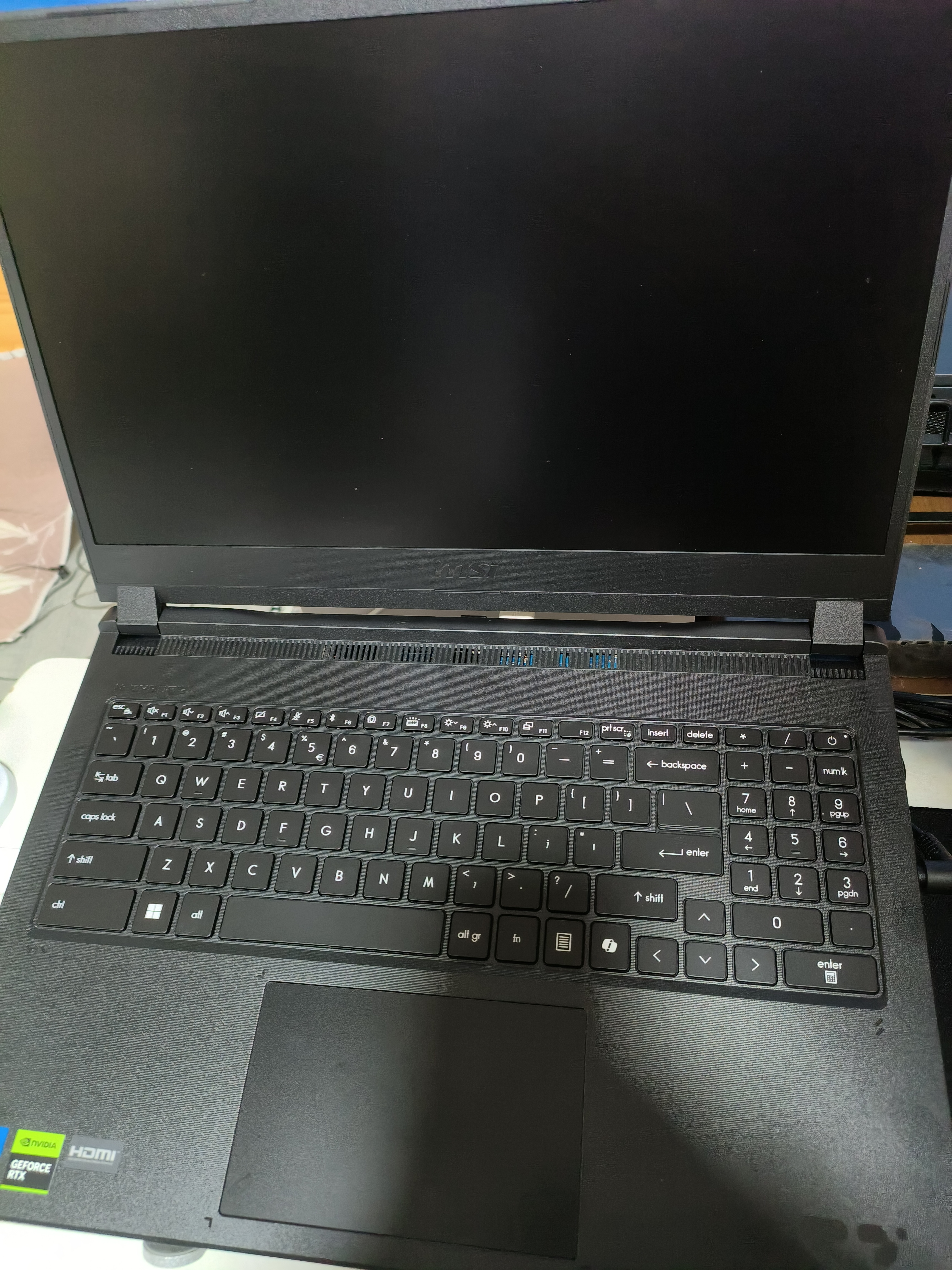 微星（MSI）补贴星影15 Max 轻薄游戏本RTX5060 酷睿7-240H 15.6英寸2.5K 165Hz大学生英特尔设计AI笔记本电脑 酷睿5-210H/RTX5060/15.6 1920*1 实拍图
