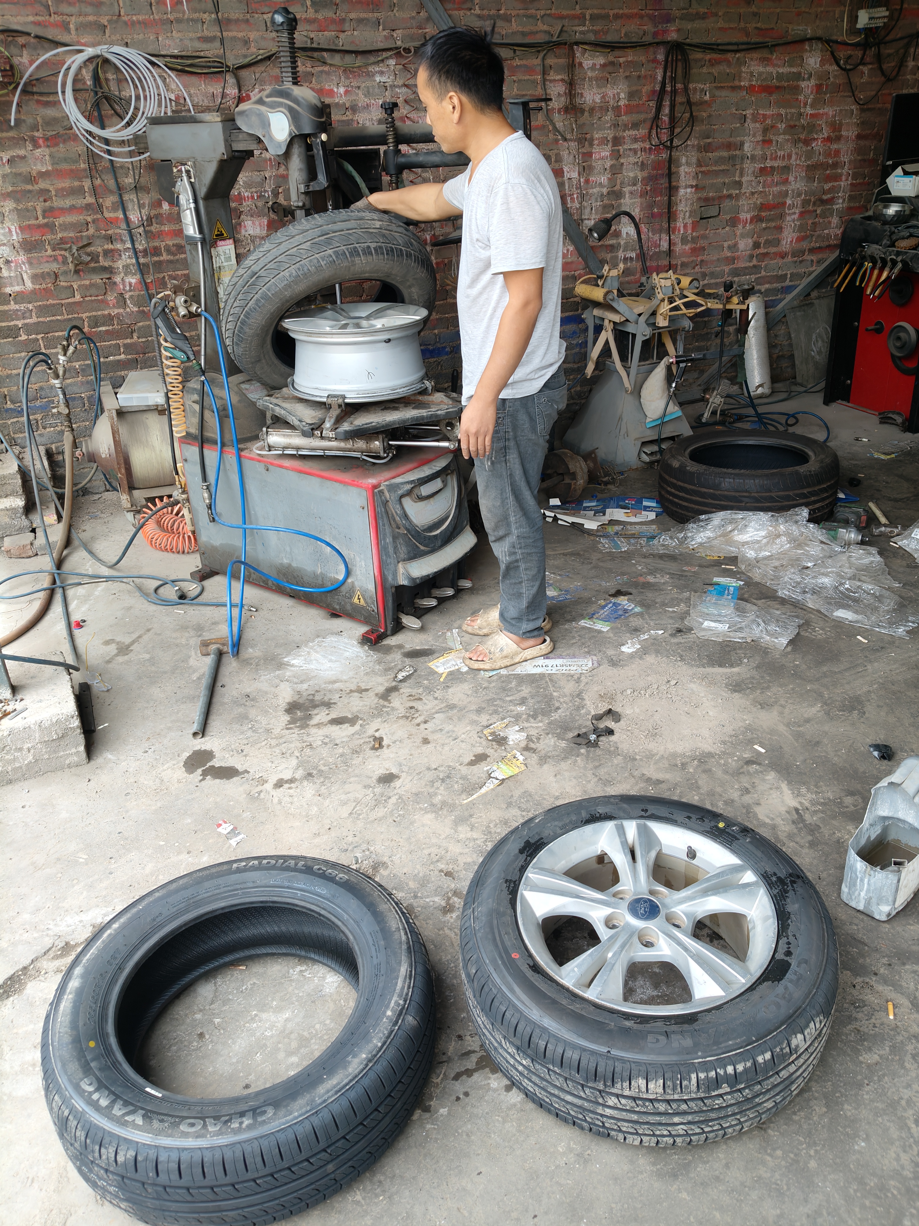 朝阳轮胎 汽车轮胎 205/60R16 92V C66 适配逸动/福克斯/轩逸/马自达3 实拍图