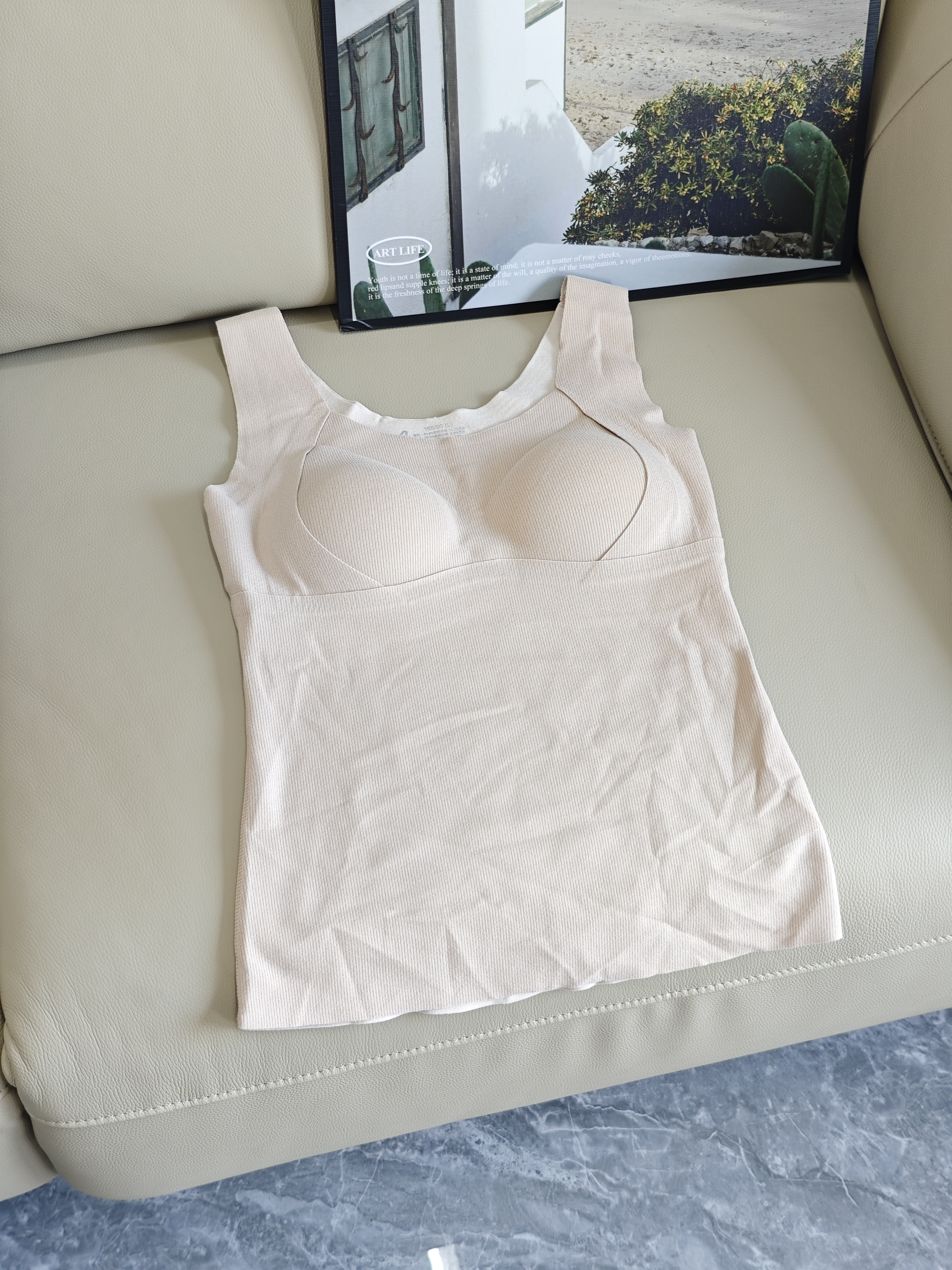 猫人【羊绒蚕丝】10A抑菌双面磨绒防螨保暖背心女带胸垫保暖上衣 实拍图