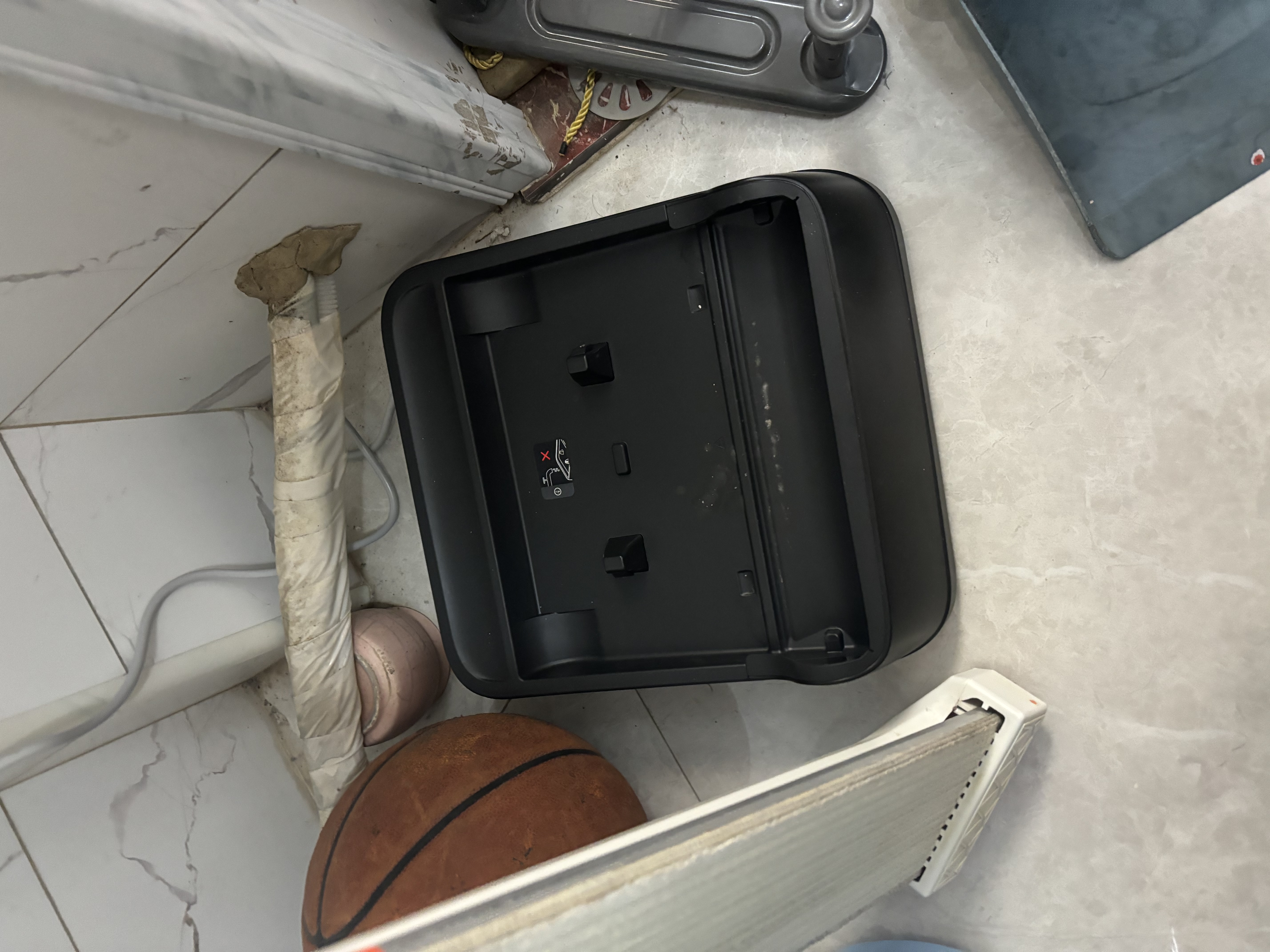 石头A30 Pro Ultra泡沫洗地机【25kPa 抑菌除臭 】95℃自清洁AI全向助力宠物扫地机器人 实拍图