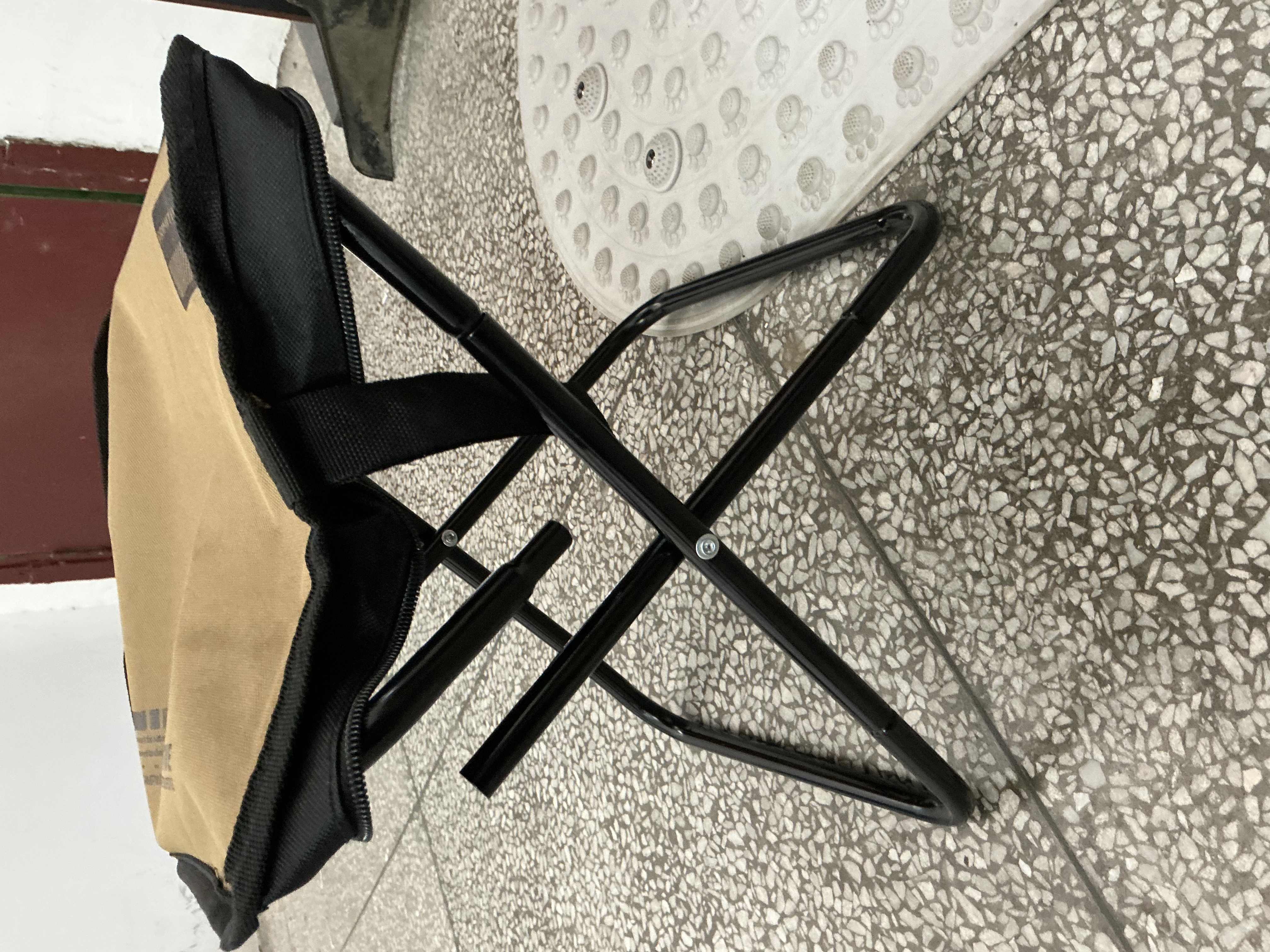 原始人户外折叠凳子露营便携式小马扎折叠椅排队手包钓鱼椅子野餐用品 大号沙色【加大椅面 加粗钢管 双层牛津布】 实拍图