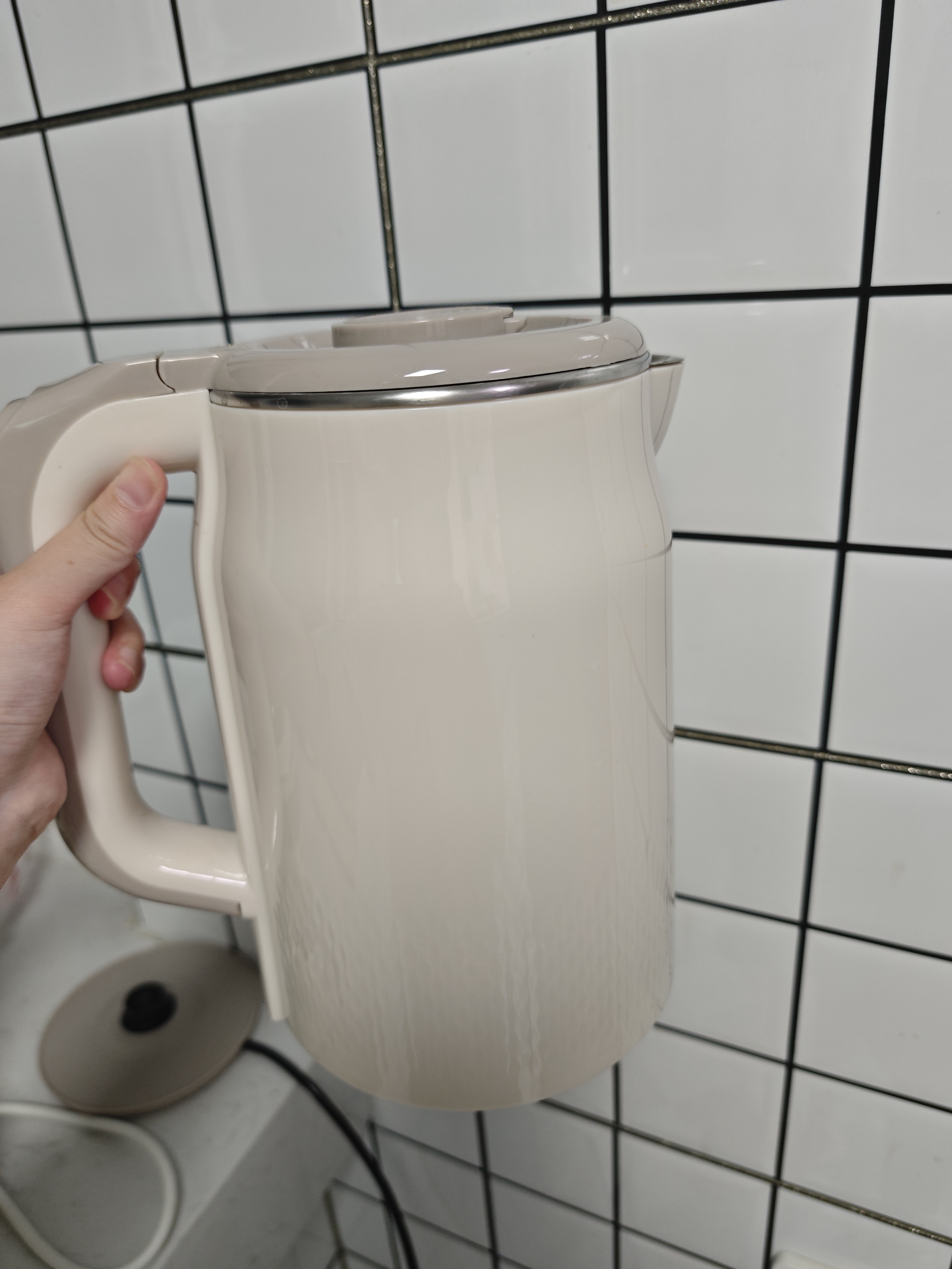 志高（CHIGO）烧水壶电热水壶电水壶双层防烫1.8L大容量家用烧水壶304不锈钢内胆大功率快速烧水 实拍图