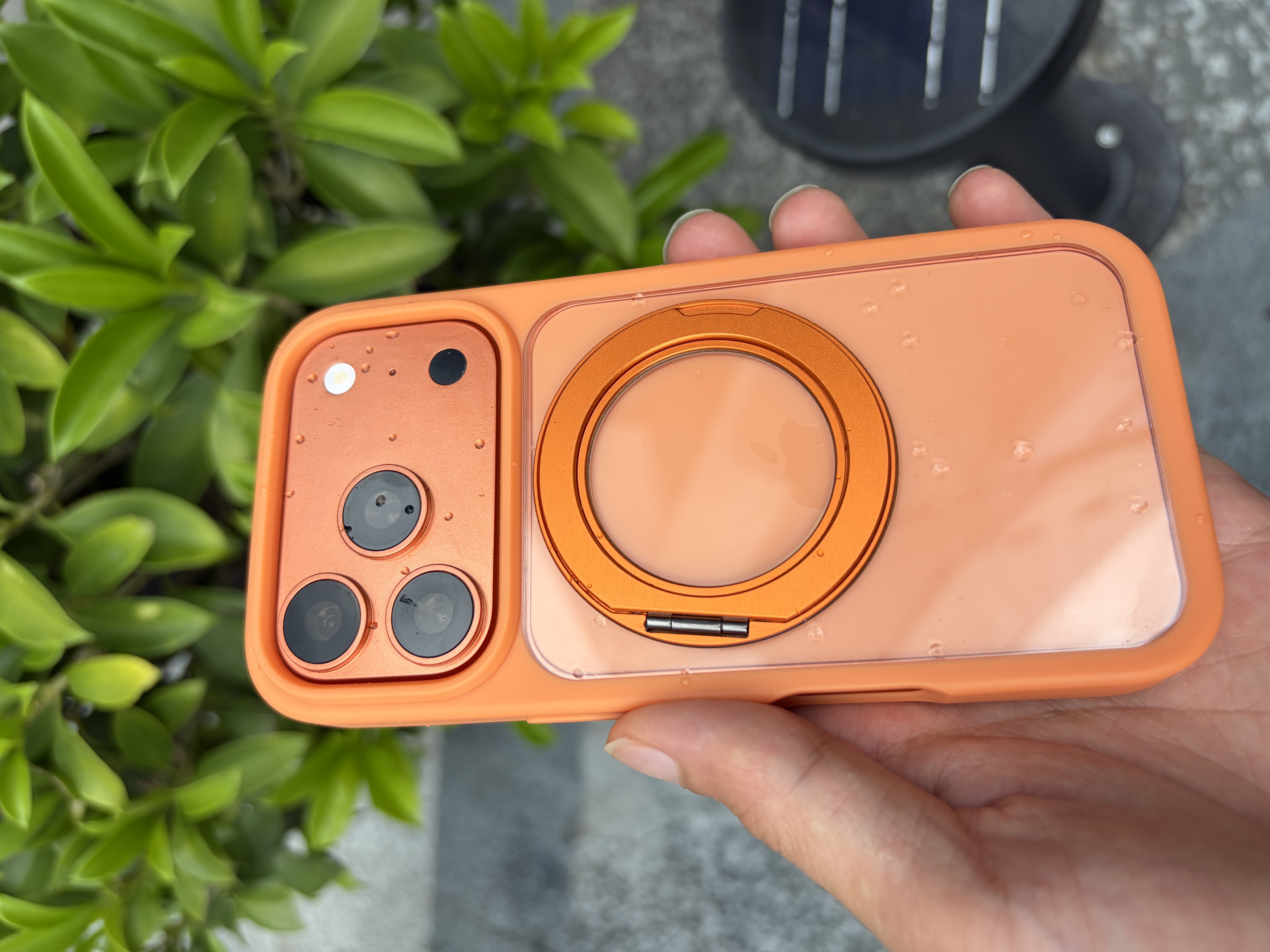 飞利浦（PHILIPS）适用苹果iPhone17 promax手机壳支架保护套按键全包6米防摔气囊16pro肤感散热15玻璃磁吸360旋转壳 【暖阳鎏金】赤炎橙丨6米防摔 iPhone 17 Pro  实拍图
