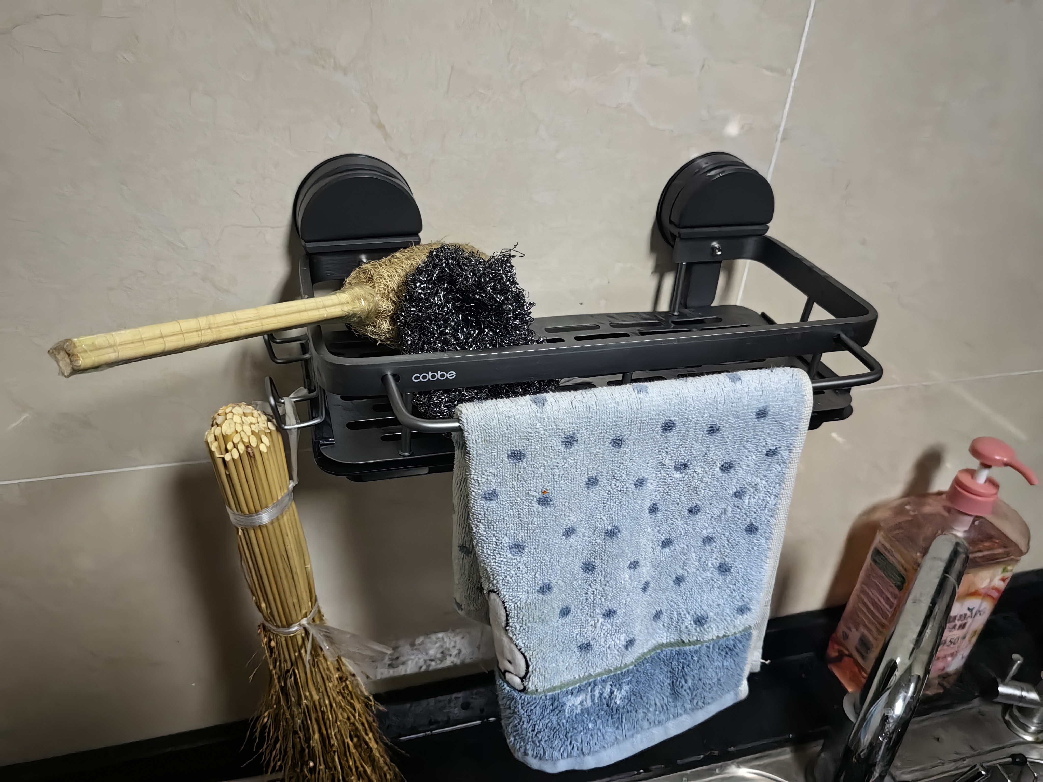 卡贝（cobbe）厨房置物架抹布架沥水架台面壁挂水槽洗碗布海绵收纳架厨房用具 实拍图