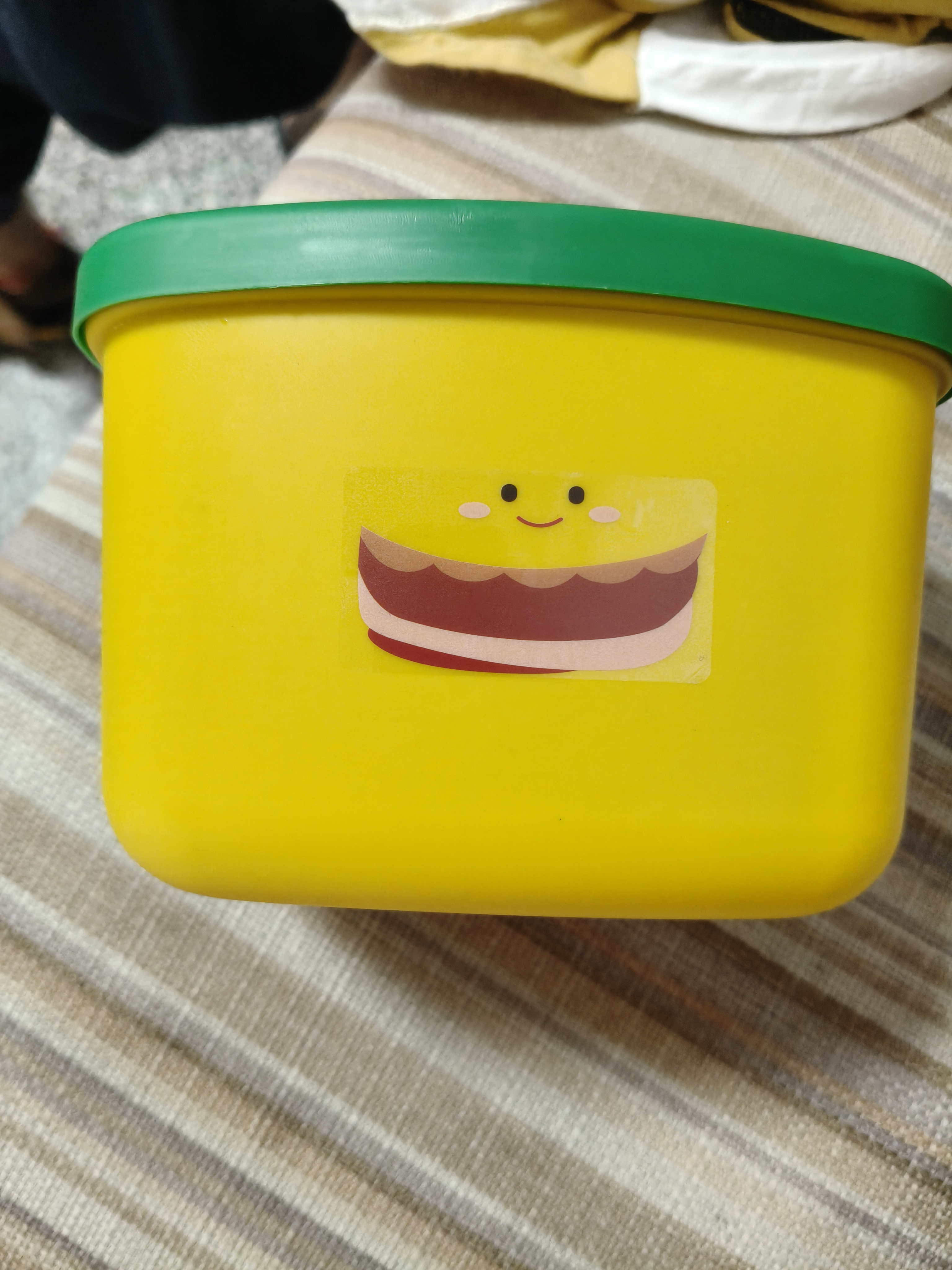 首饰盒发圈发夹时尚饰品发饰汉堡造型杂物饰品发饰盒子垃圾桶 1个装 实拍图