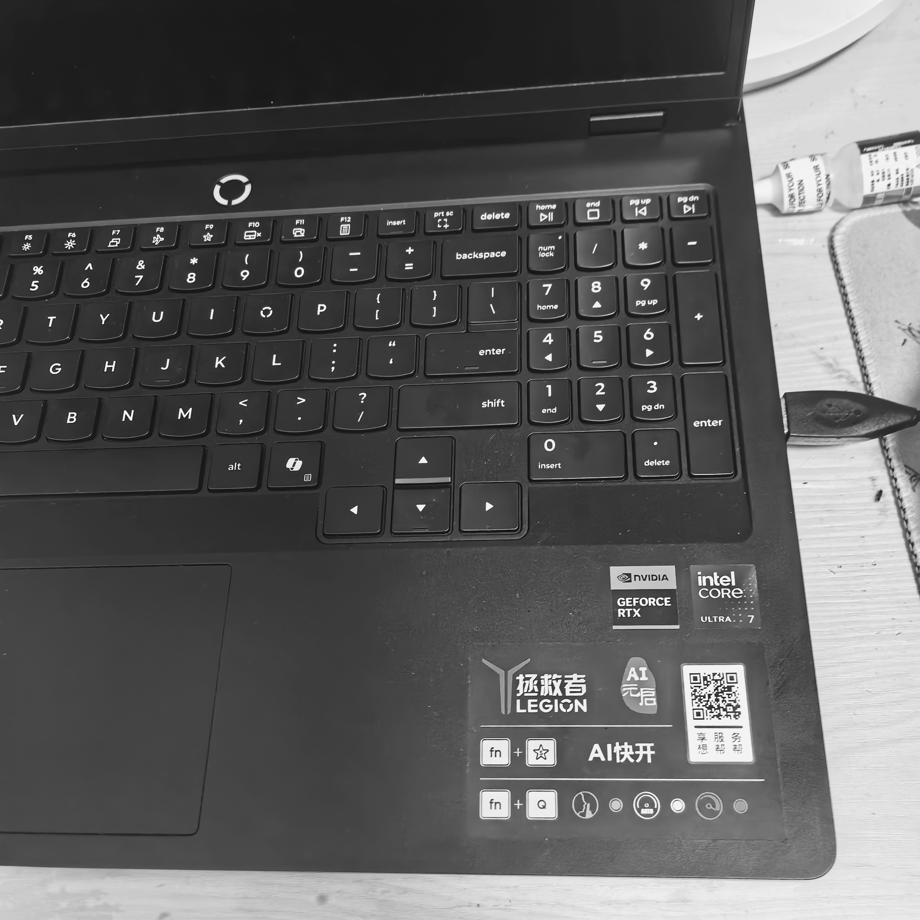 联想拯救者Y7000P 2026 电竞游戏本笔记本电脑(Ultra7 251HX 24G512G RTX5060 2.5k 240Hz 黑)国家补贴 实拍图