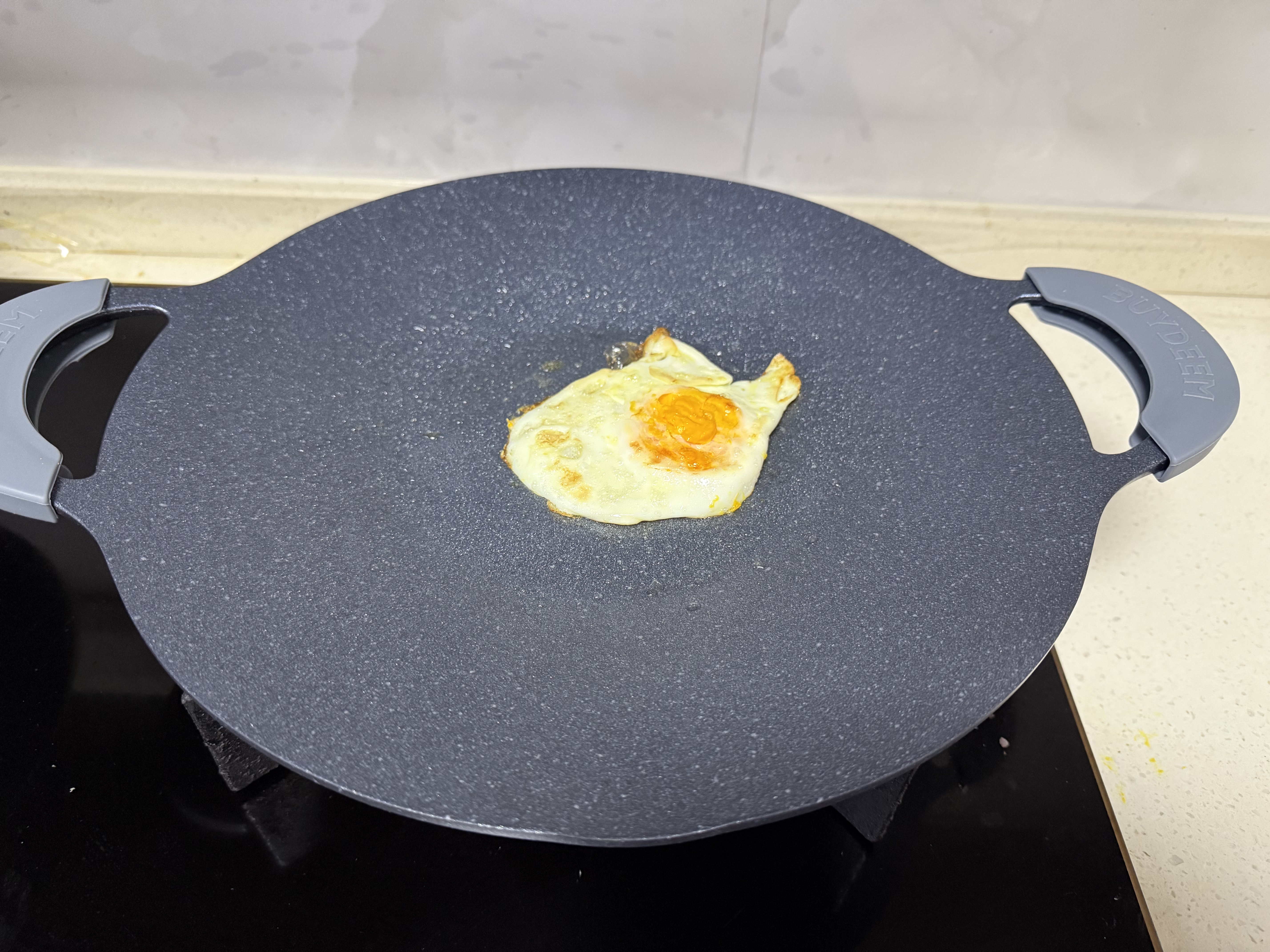 北鼎（Buydeem）烤肉盘牛排煎蛋神器铁板烧卡式炉炭火户外32cm不粘烤肉锅星空黑 实拍图