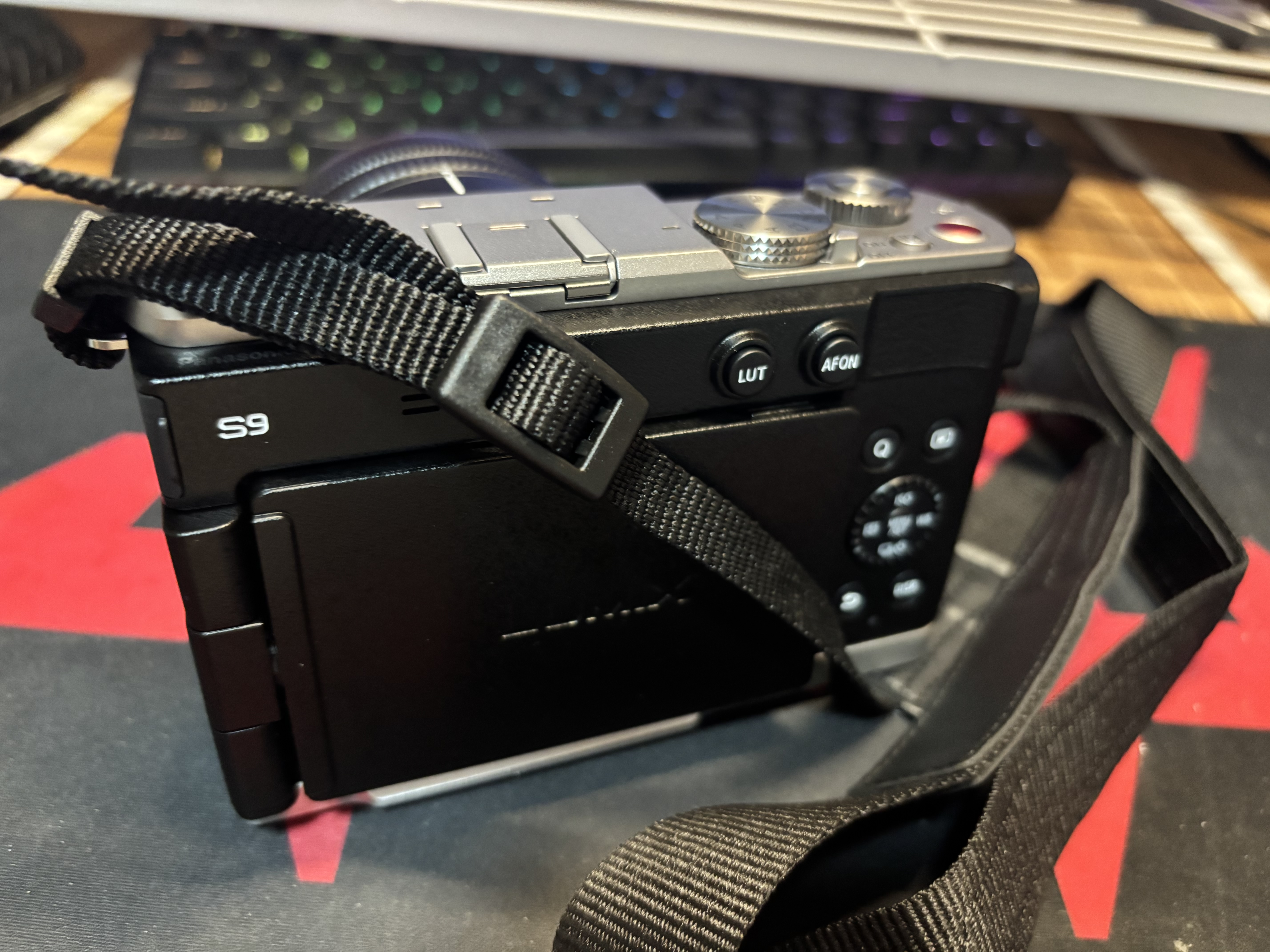 松下【24期免息】S9（18-40mm F4.5-6.3）套机 （Panasonic）全画幅微单 实时Lut直出app极速分享-灰银 实拍图