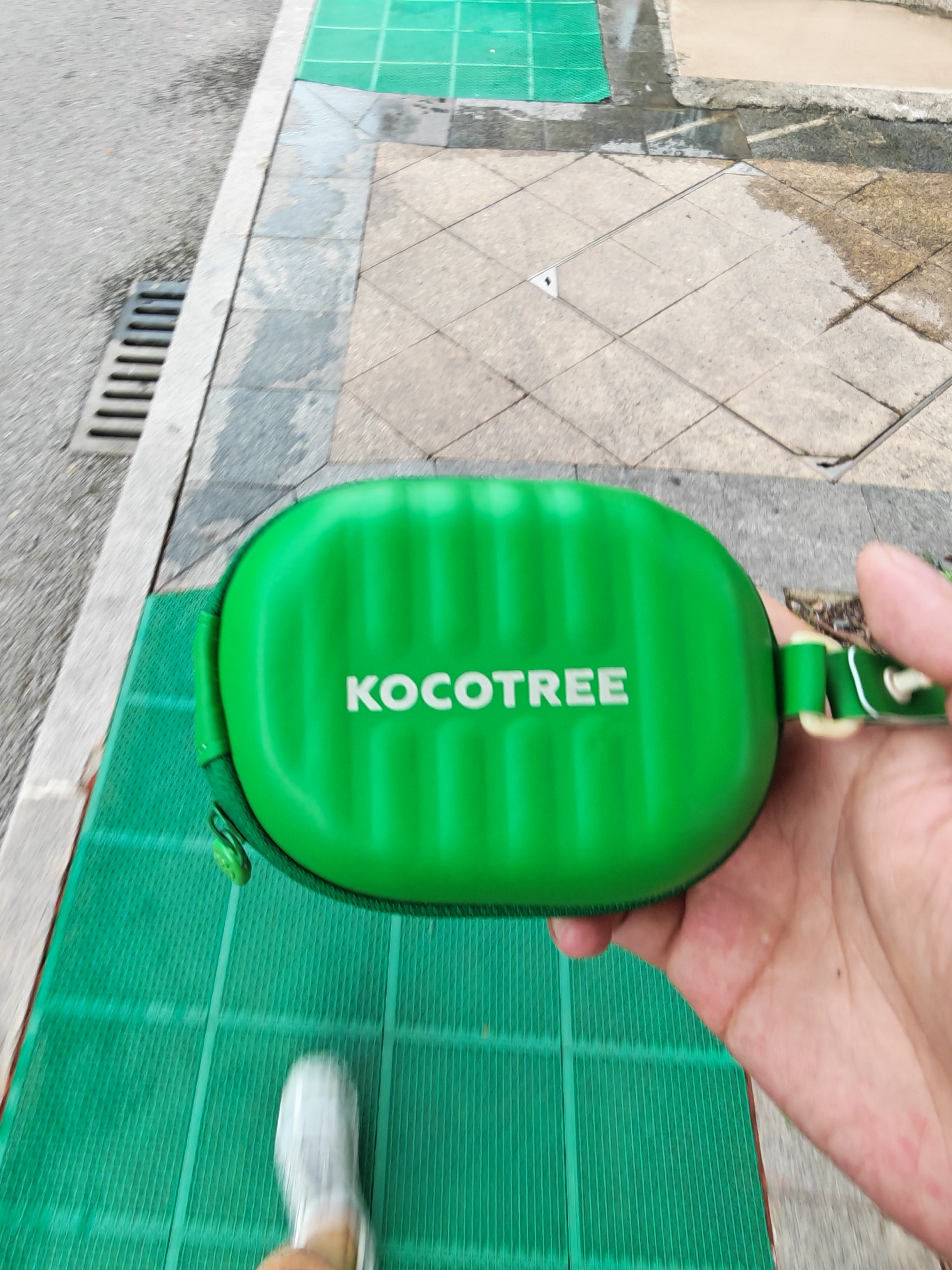 Kocotreekk树儿童墨镜轻巧便携宝宝折叠太阳镜防紫外线偏光镜户外 实拍图