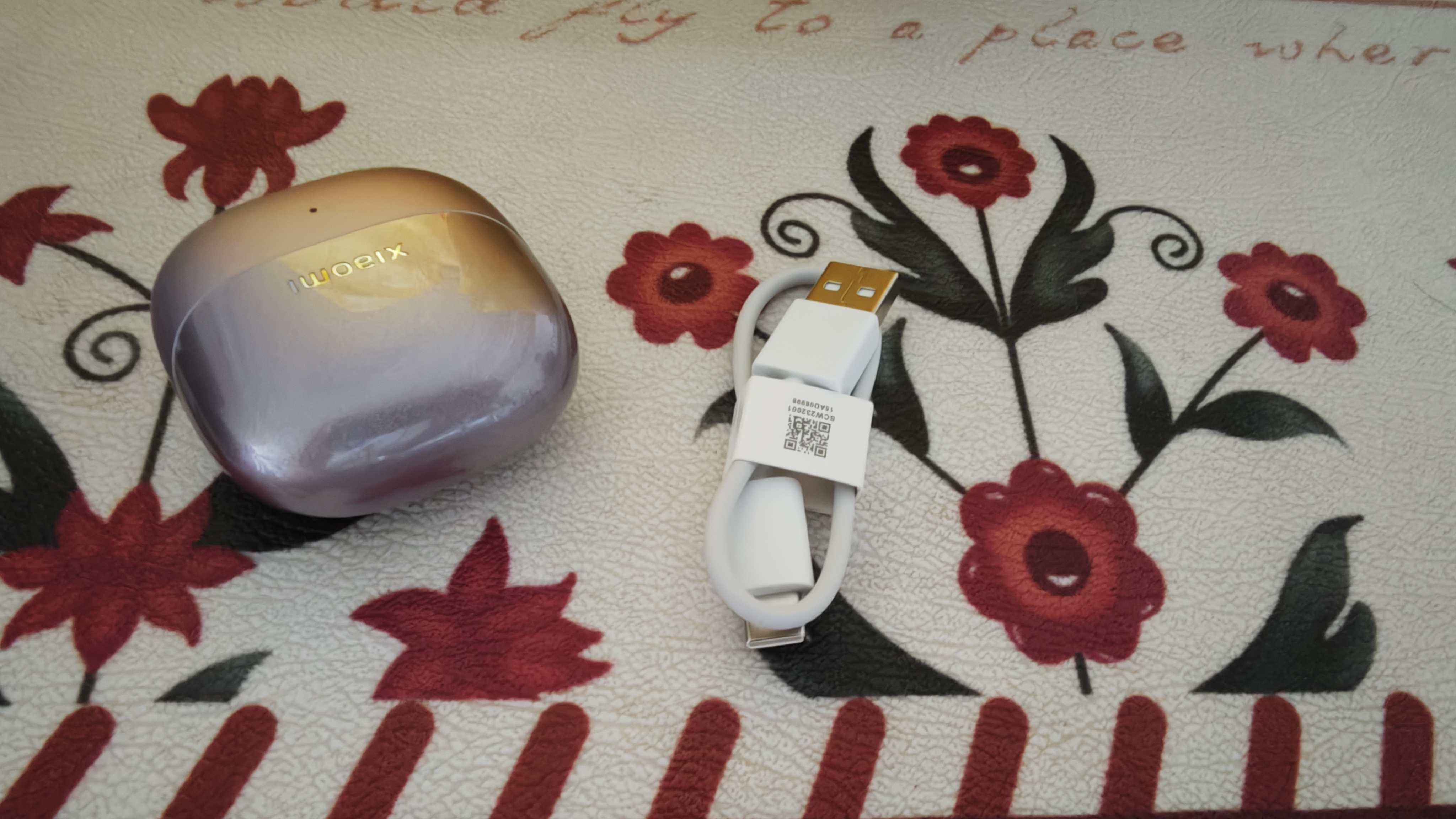 小米（MI）Xiaomi Buds 6 半入耳式蓝牙耳机 舒适佩戴 适用于安卓苹果手机 星云紫 实拍图