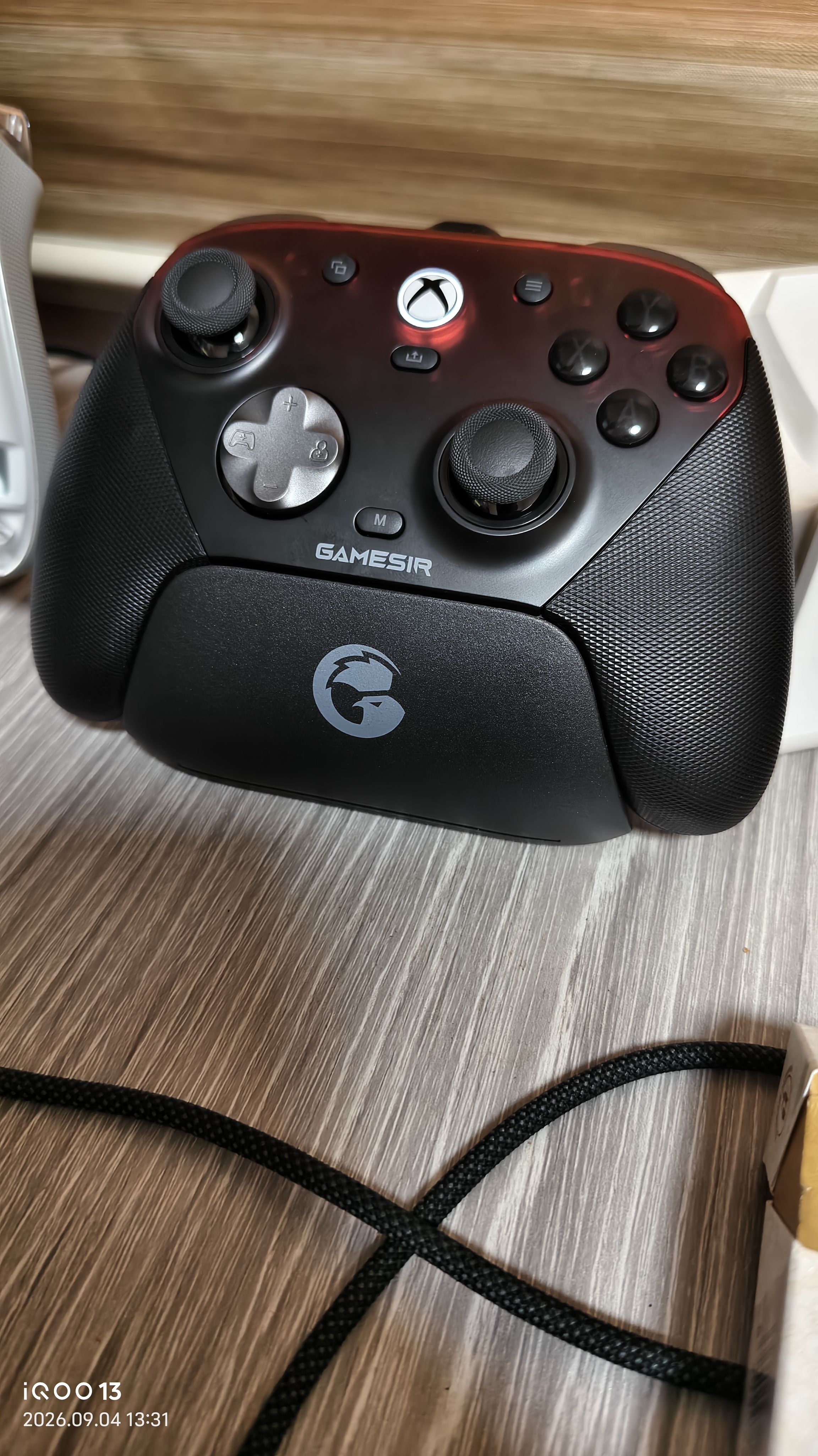 盖世小鸡G7 Pro微软Xbox授权精英游戏手柄天王星带底座 TMR摇杆蓝牙PC电脑无线Steam安卓电视有线地平线6 实拍图